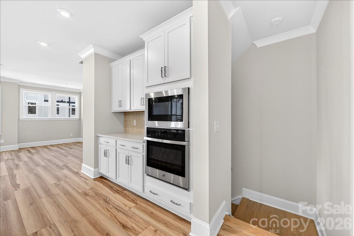 12015 Elsa Lane Property Photo 10