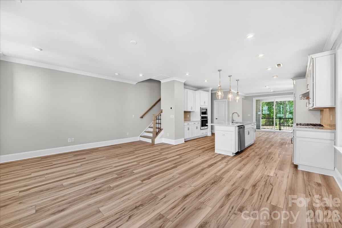 12015 Elsa Lane Property Photo 16