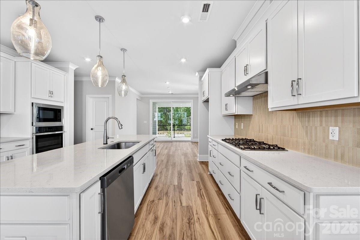12015 Elsa Lane Property Photo 25