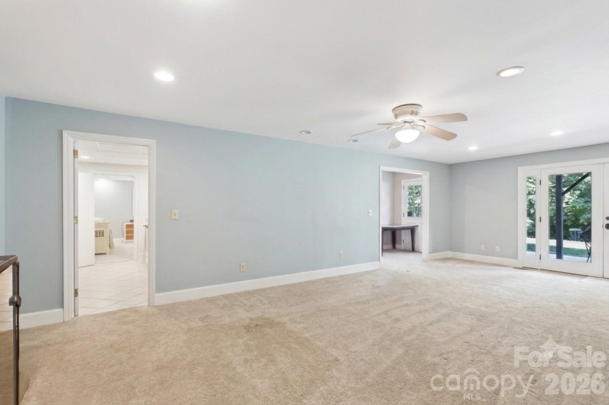 2620 Lynbridge Drive Property Photo 29