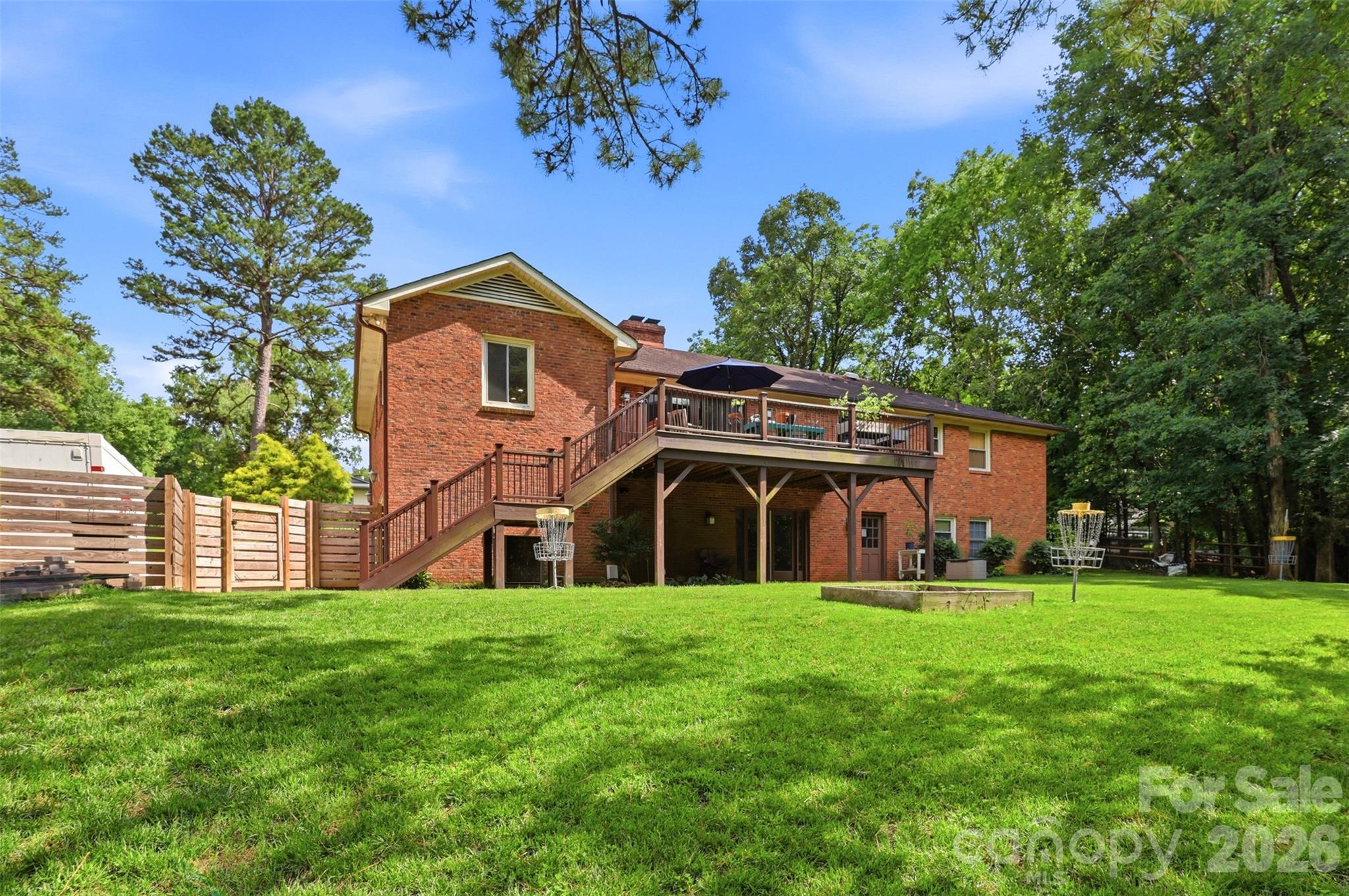 2620 Lynbridge Drive Property Photo 42