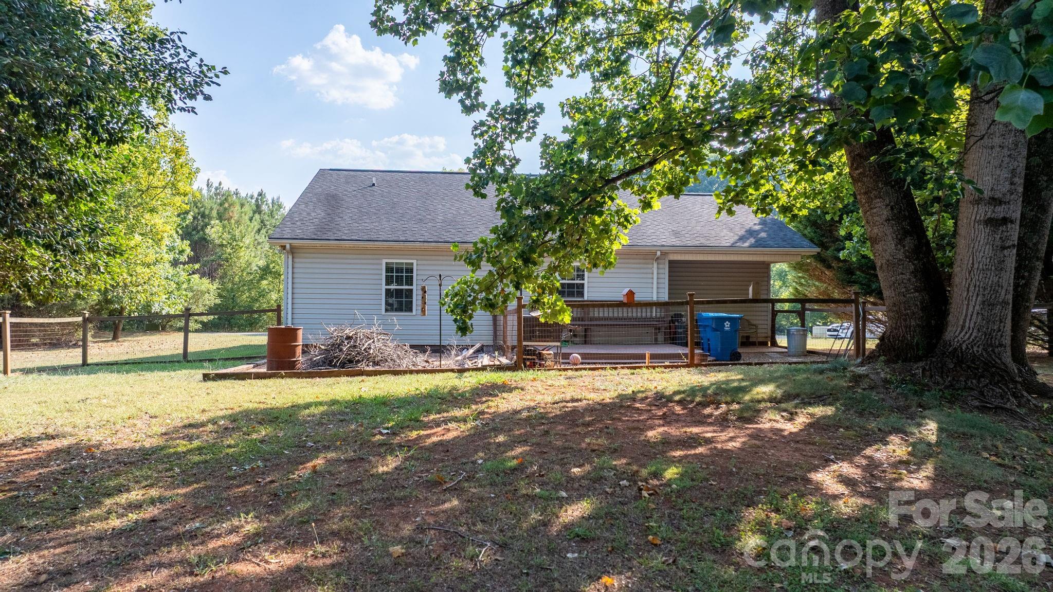 3844 Bridle Path Drive Property Photo 19
