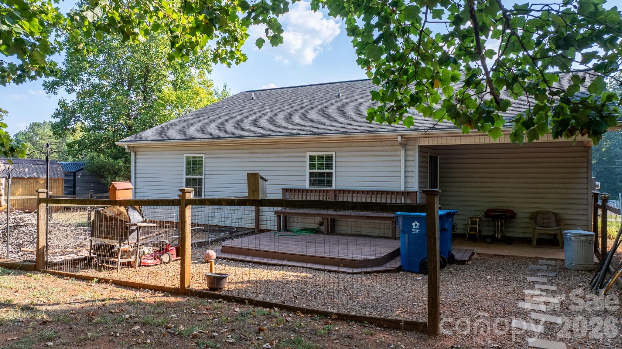 3844 Bridle Path Drive Property Photo 21