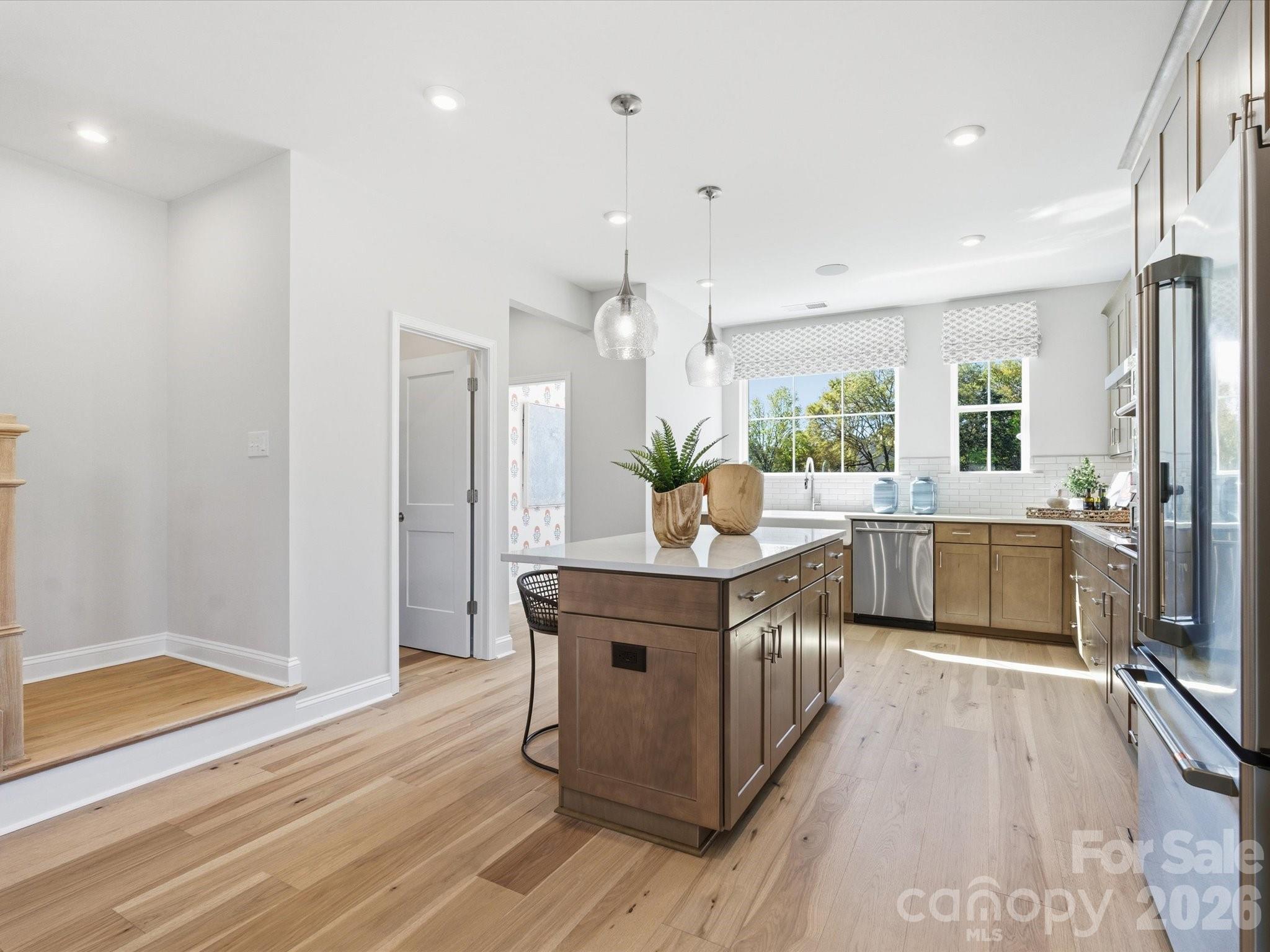 1311 Sandstar Lane Property Photo 12