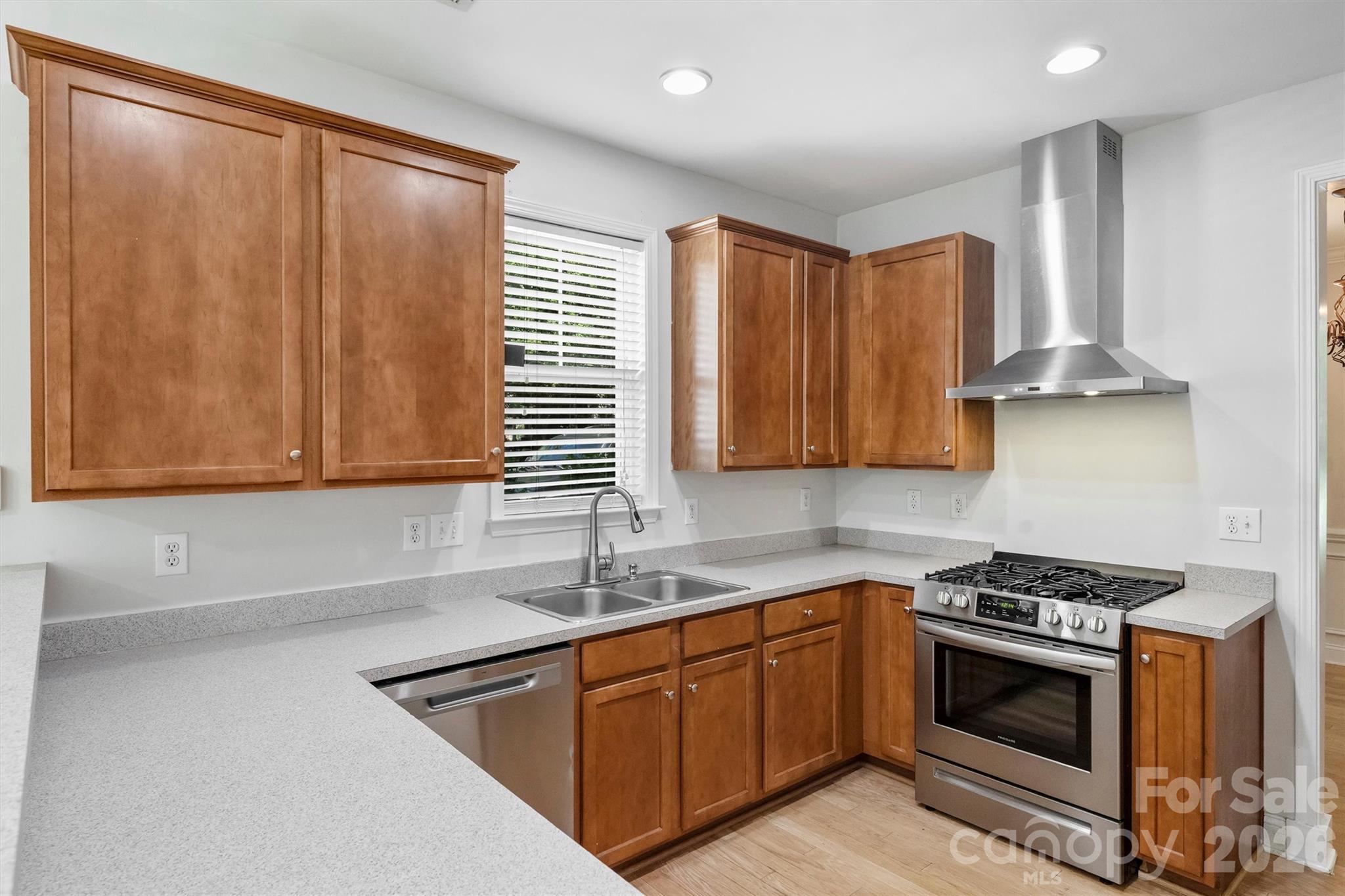 17237 Grand Central Way Property Photo 13