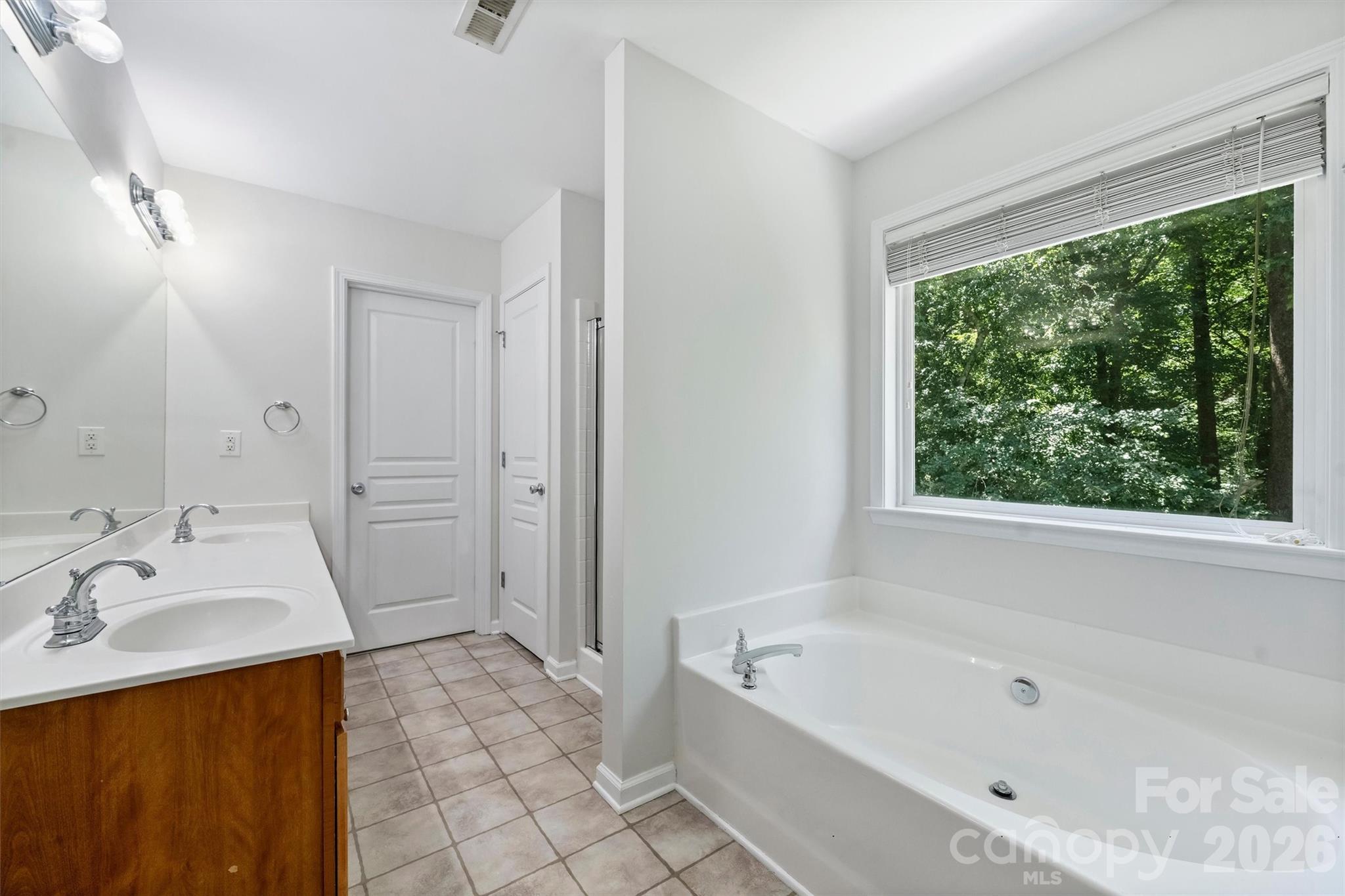 17237 Grand Central Way Property Photo 21