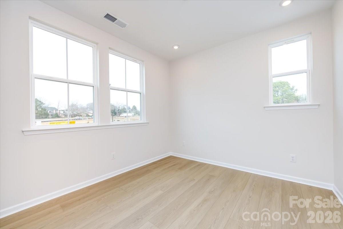 3013 Circles End Property Photo 7
