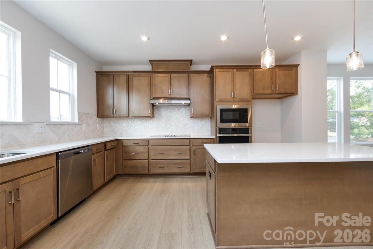 3013 Circles End Property Photo 12