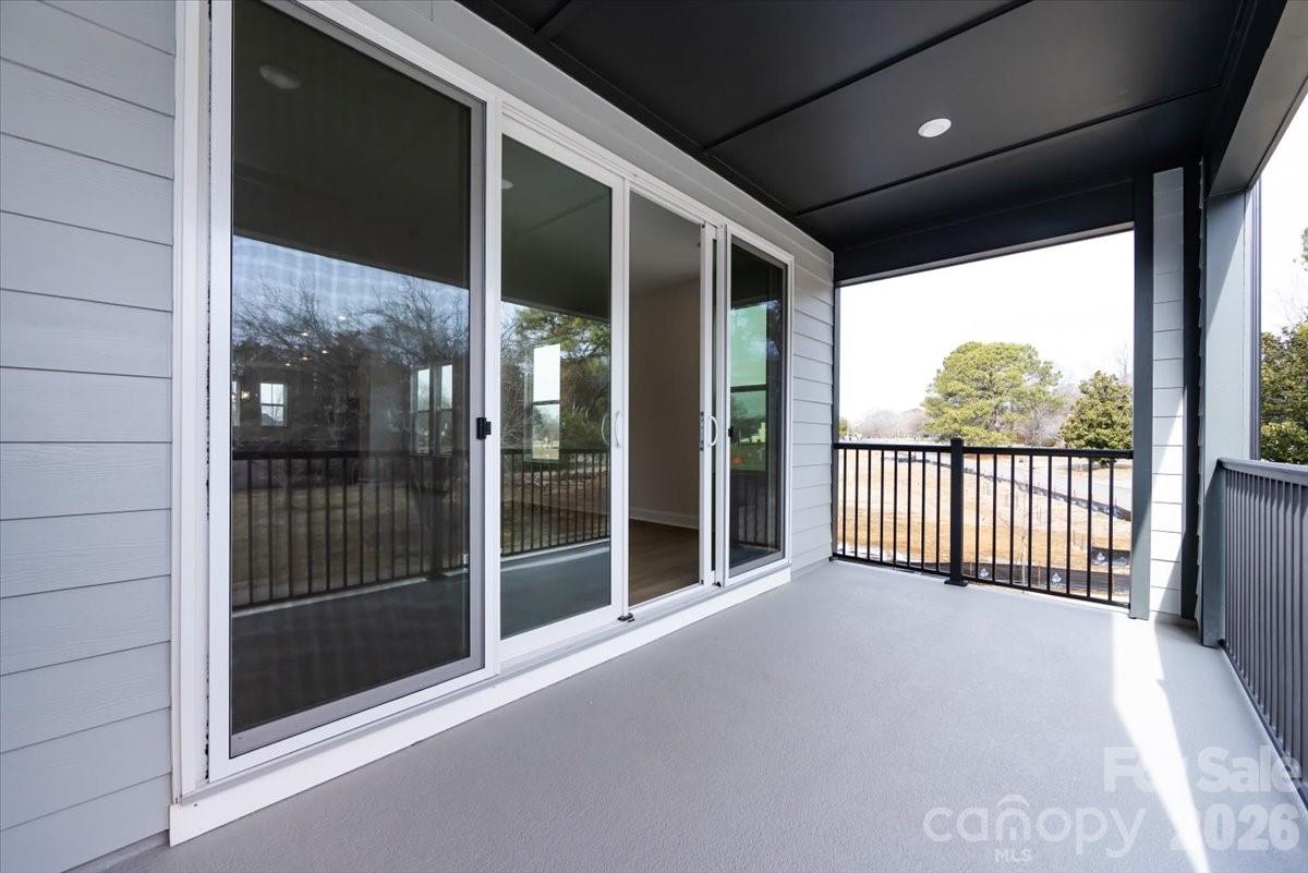 3013 Circles End Property Photo 21