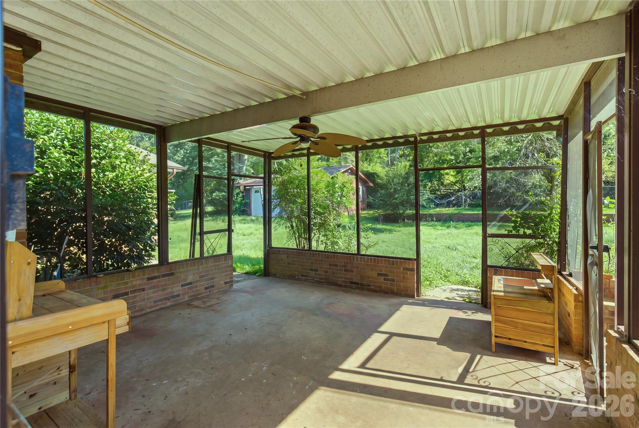 169 Greenbriar Drive Property Photo 18
