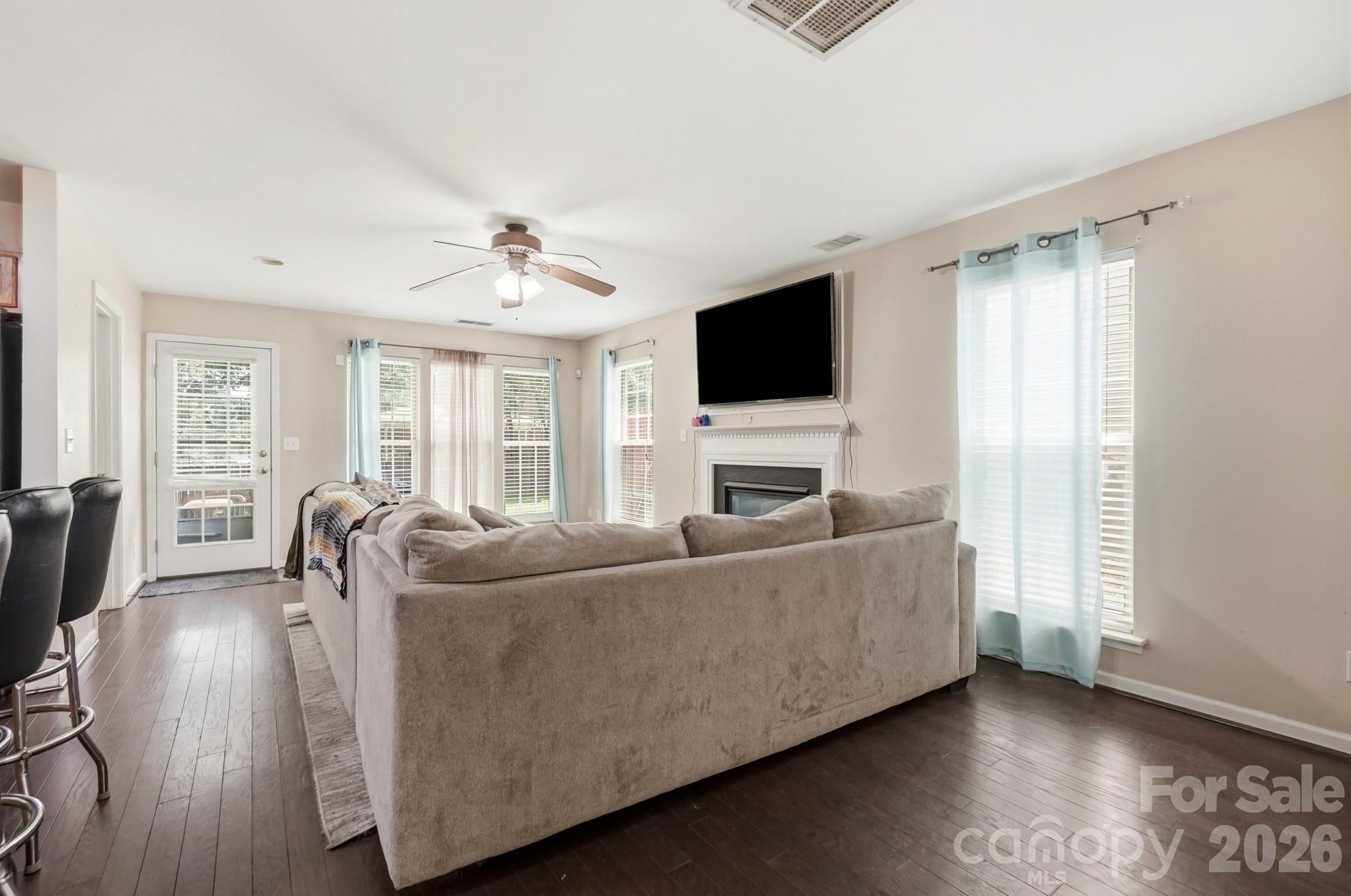 4008 Brandie Glen Road Property Photo 7