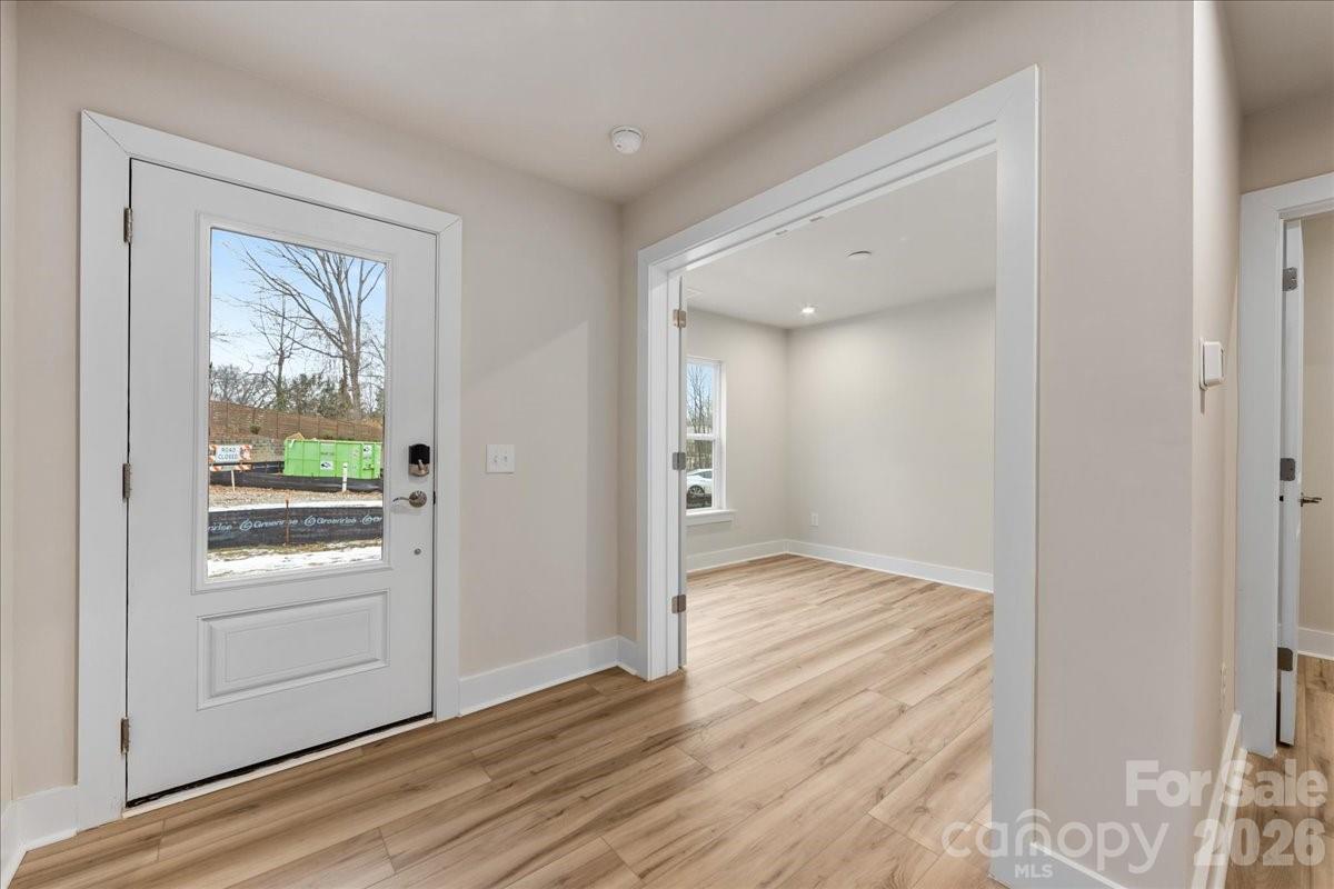 6008 Pivot Court Property Photo 2