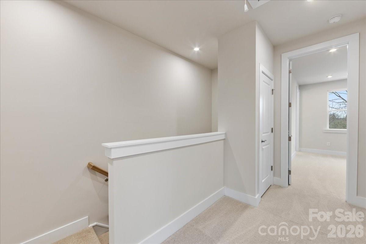 6008 Pivot Court Property Photo 16