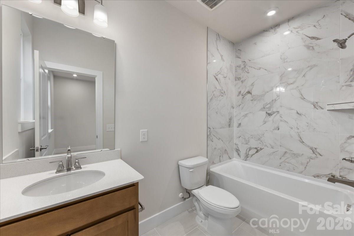 6008 Pivot Court Property Photo 25