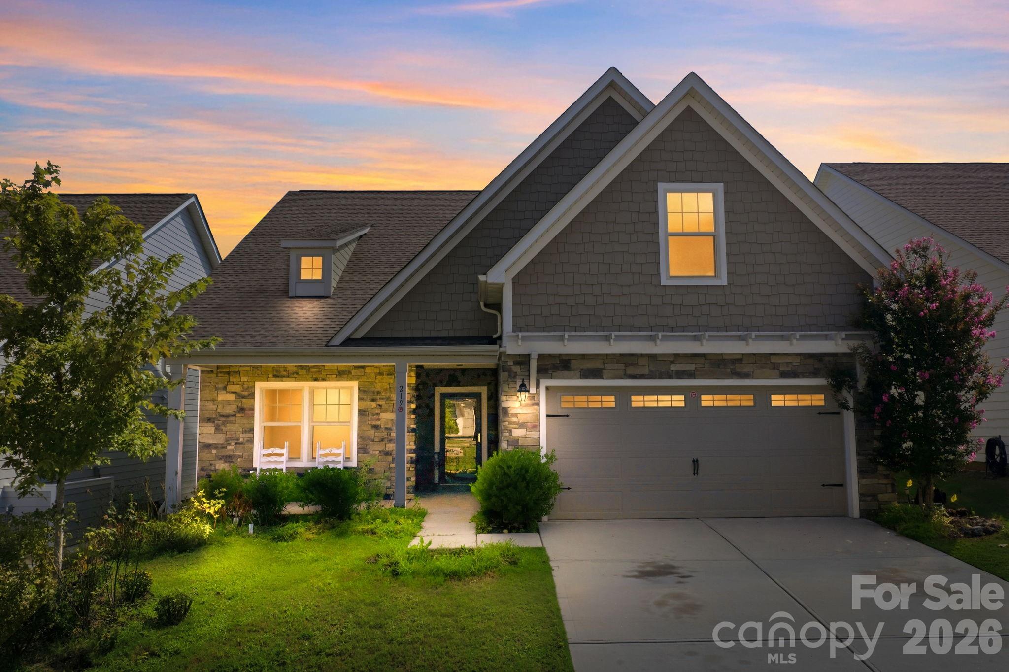 219 Canada Drive Property Photo 1