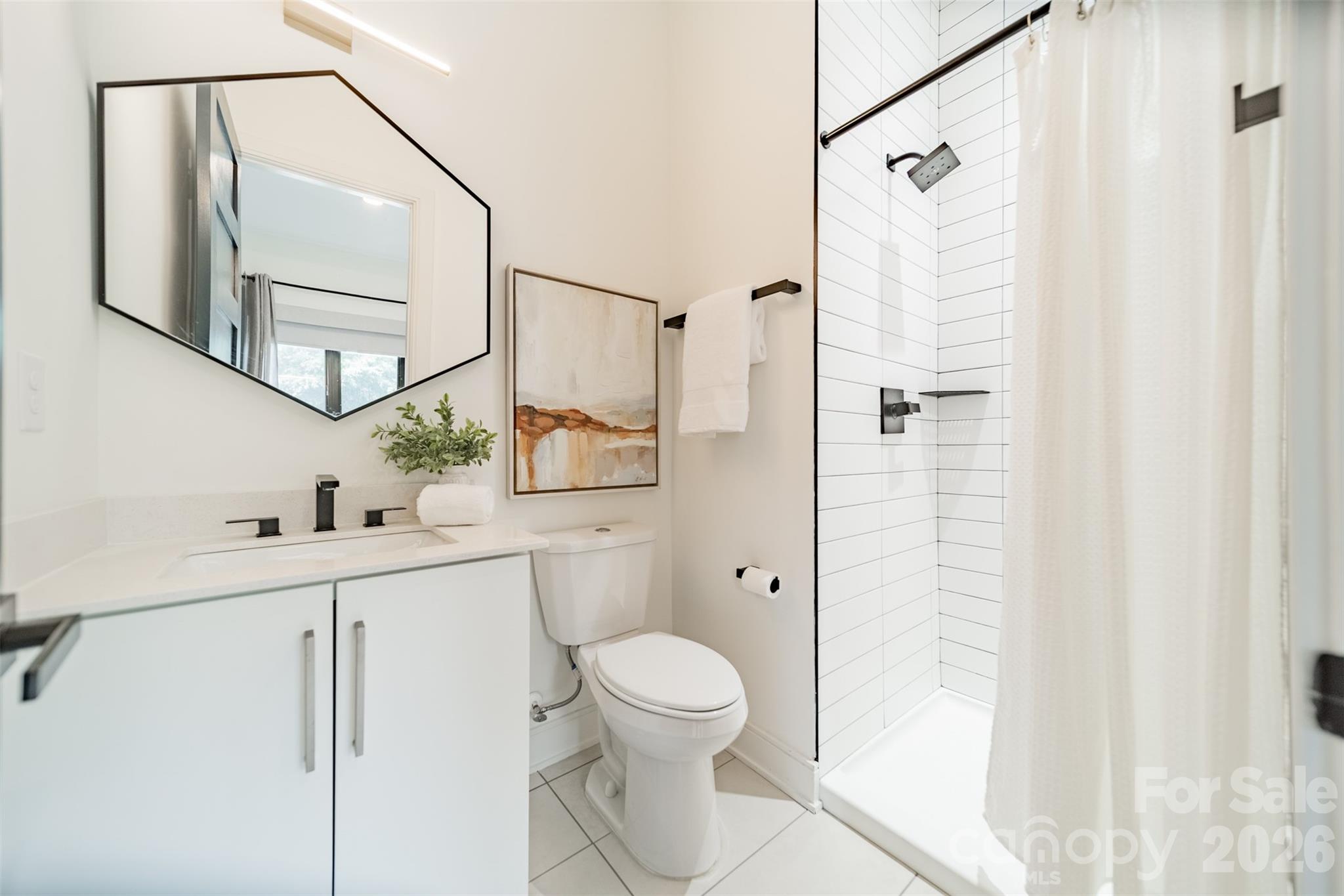 3305 Spencer Street Property Photo 6
