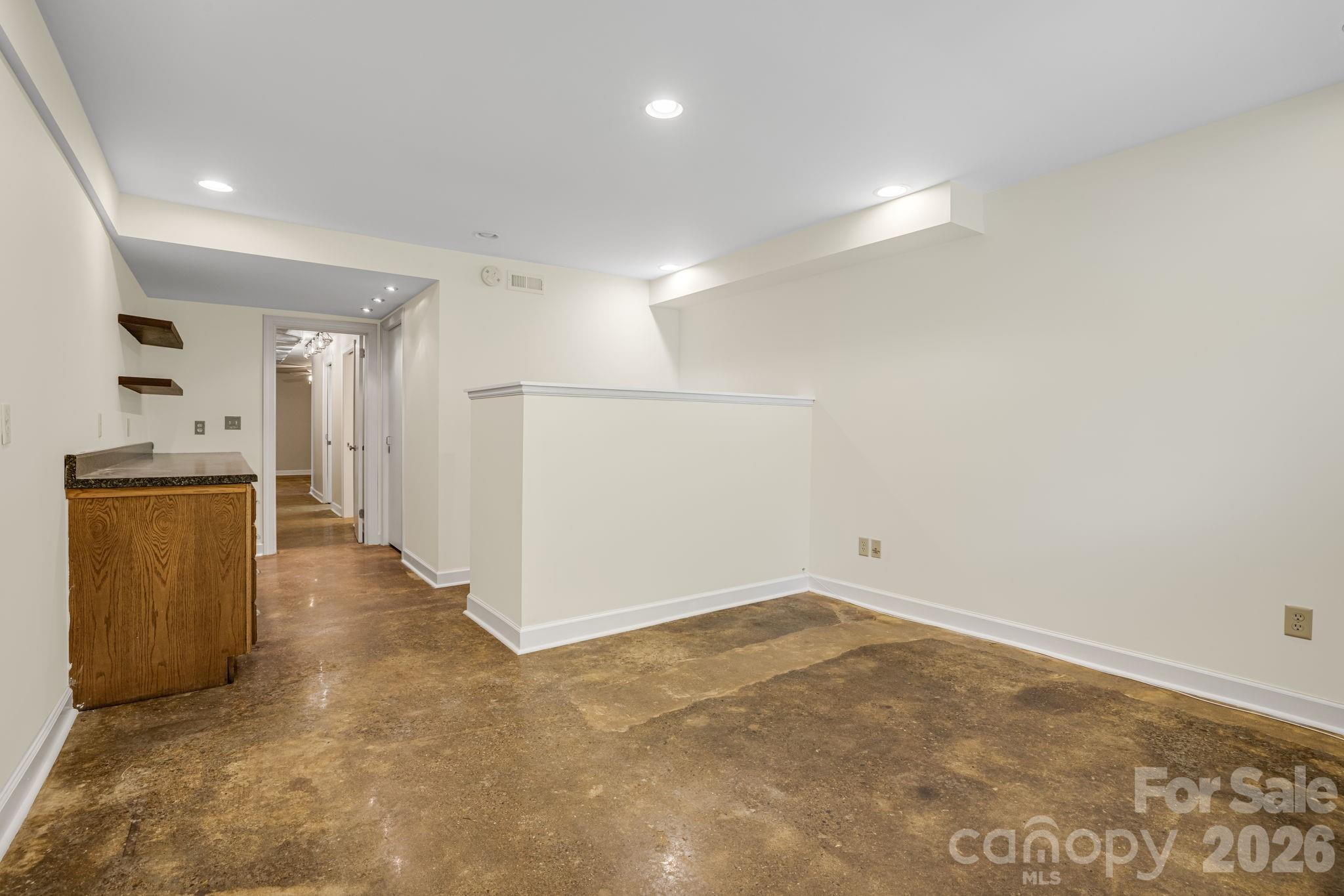 78 Grovewood Road Property Photo 23
