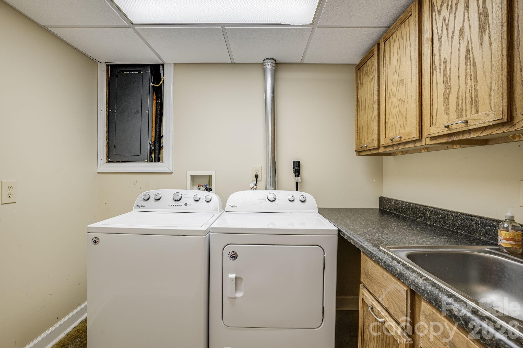 78 Grovewood Road Property Photo 26