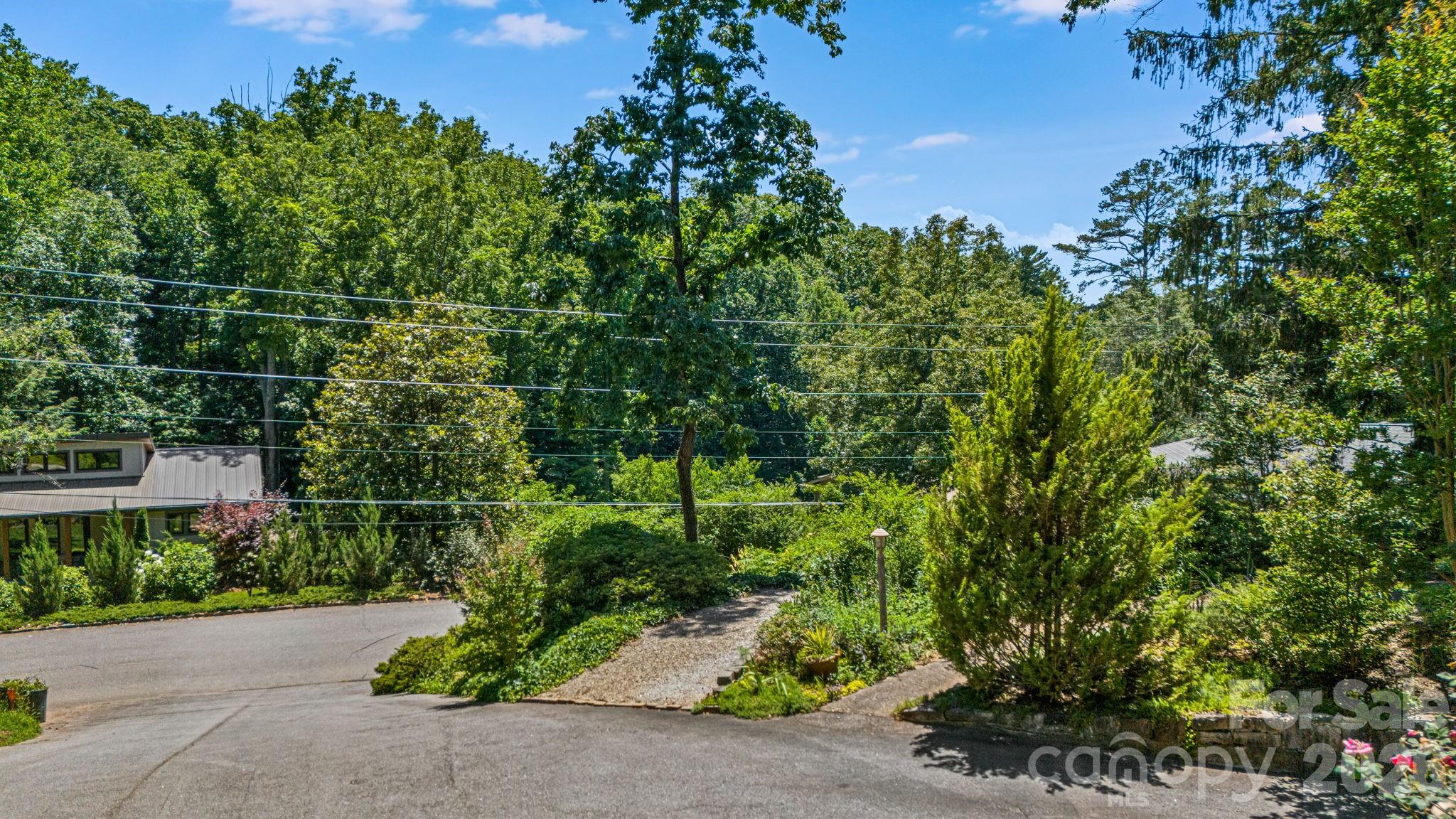78 Grovewood Road Property Photo 35