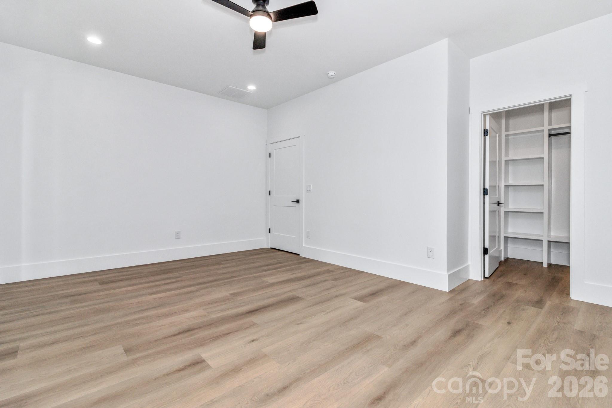 80 Goldenwood Lane Property Photo 25