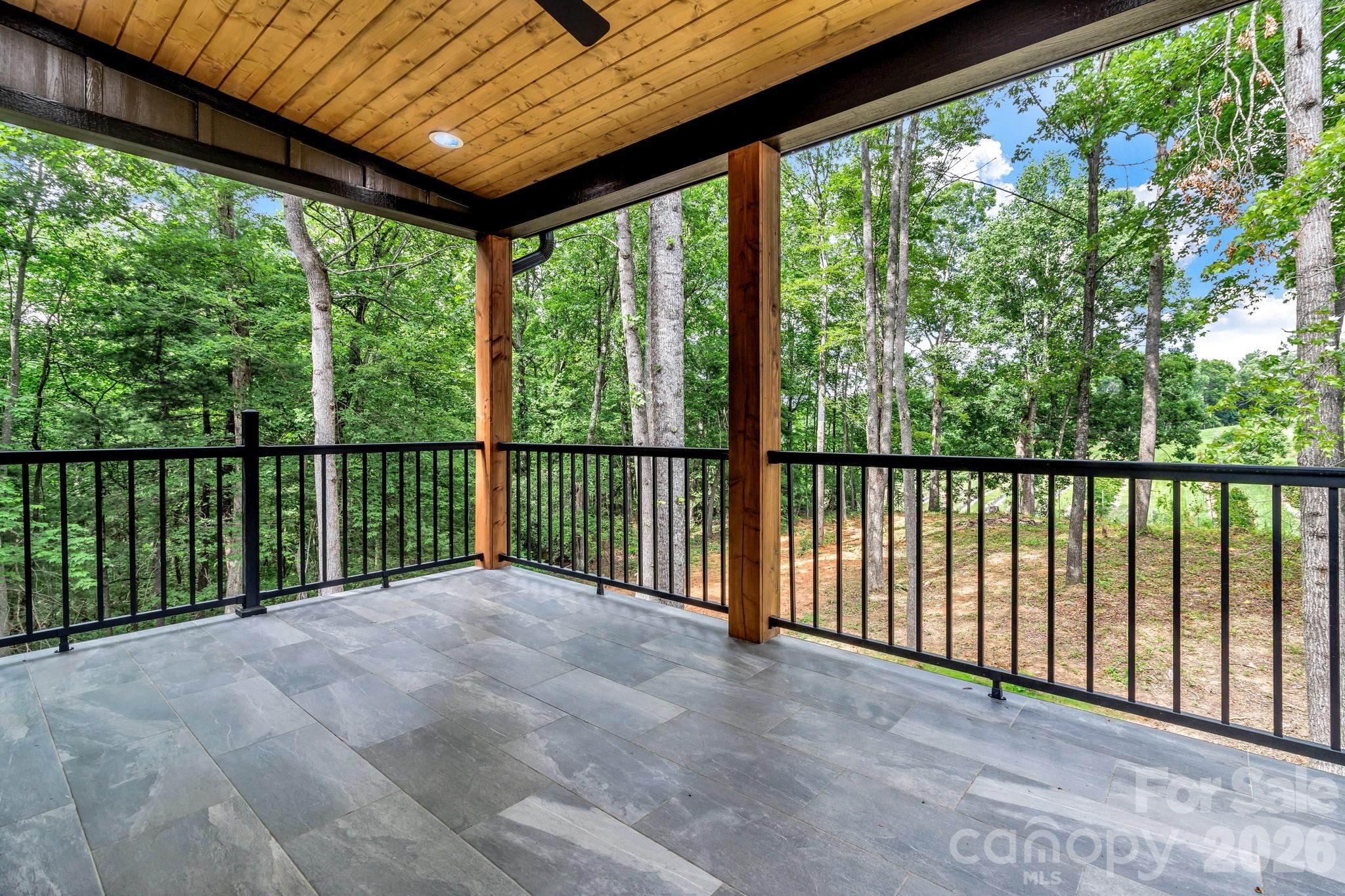 80 Goldenwood Lane Property Photo 27