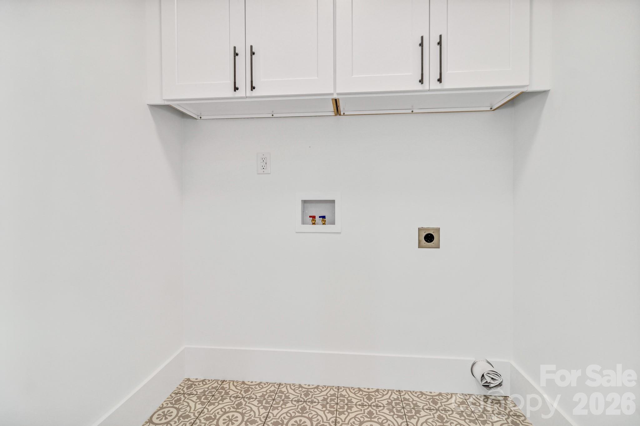 80 Goldenwood Lane Property Photo 35