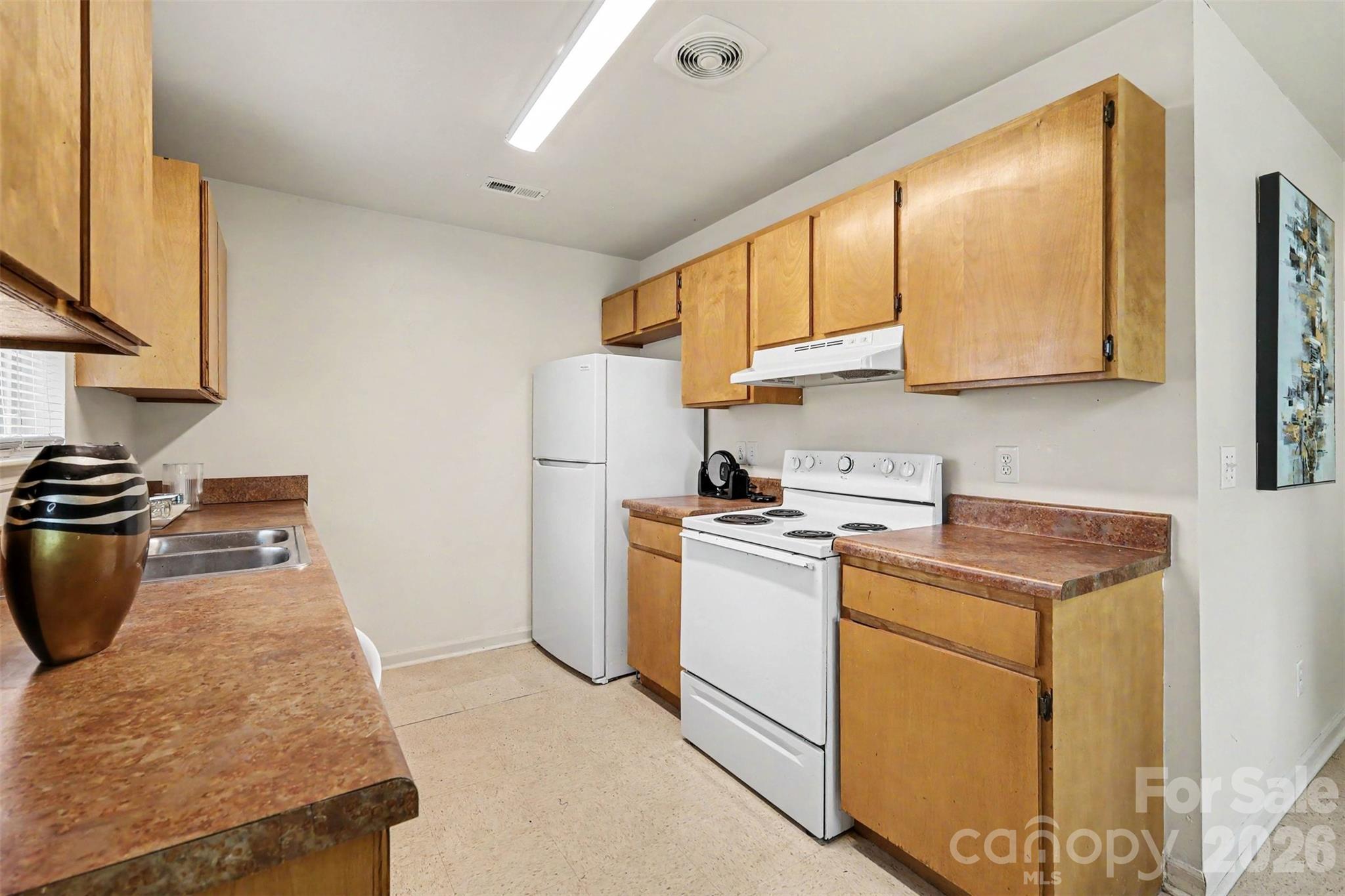 3608 Corbett Street Property Photo 9