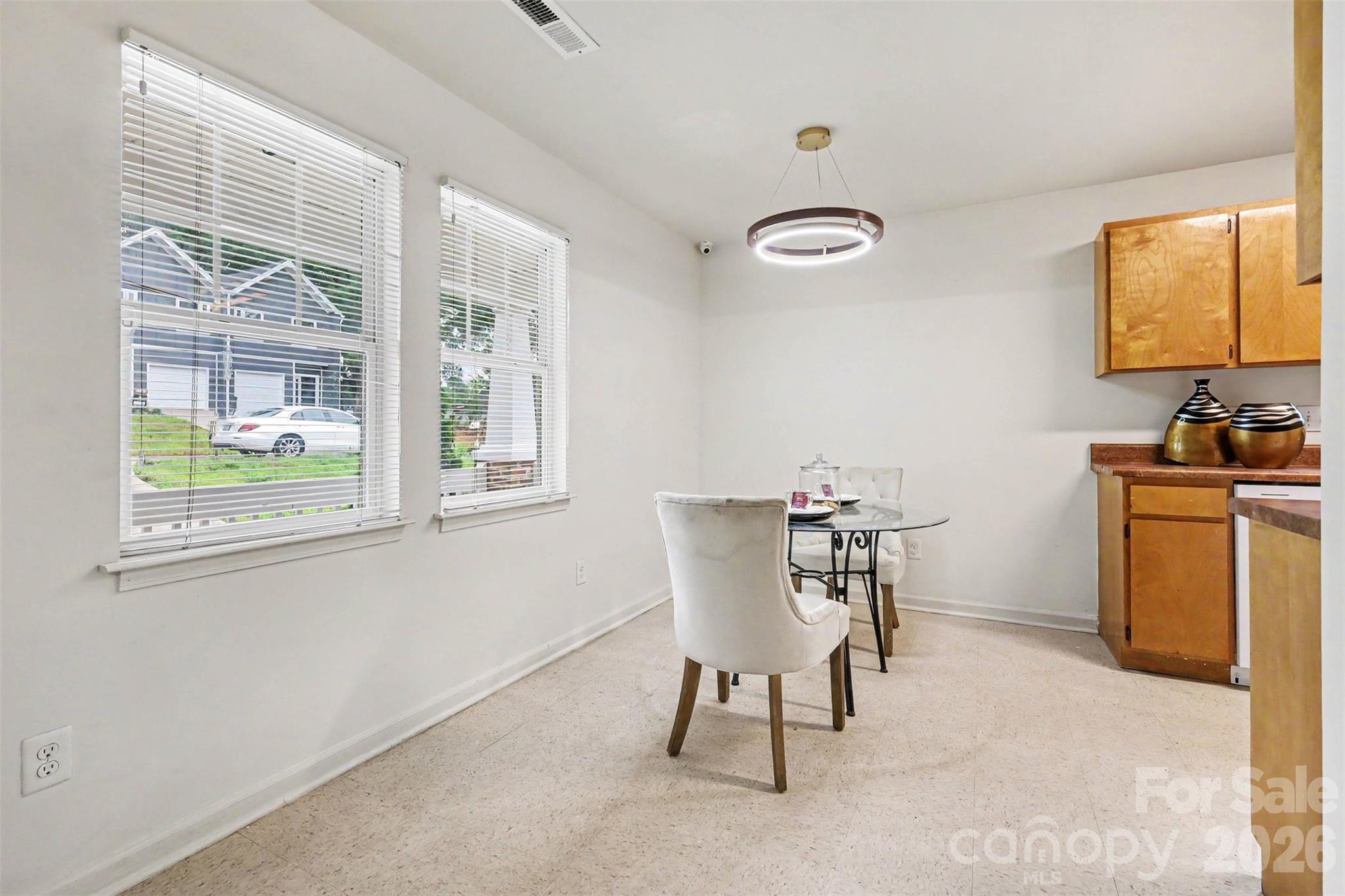 3608 Corbett Street Property Photo 11