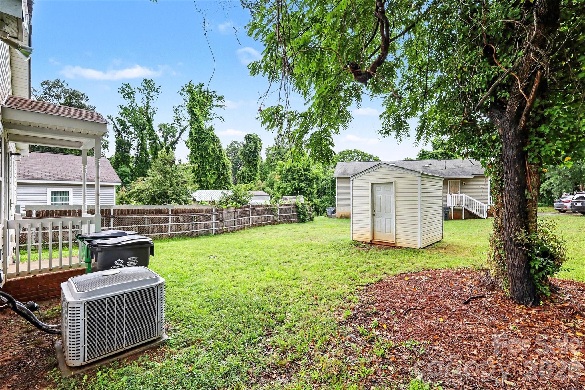 3608 Corbett Street Property Photo 22