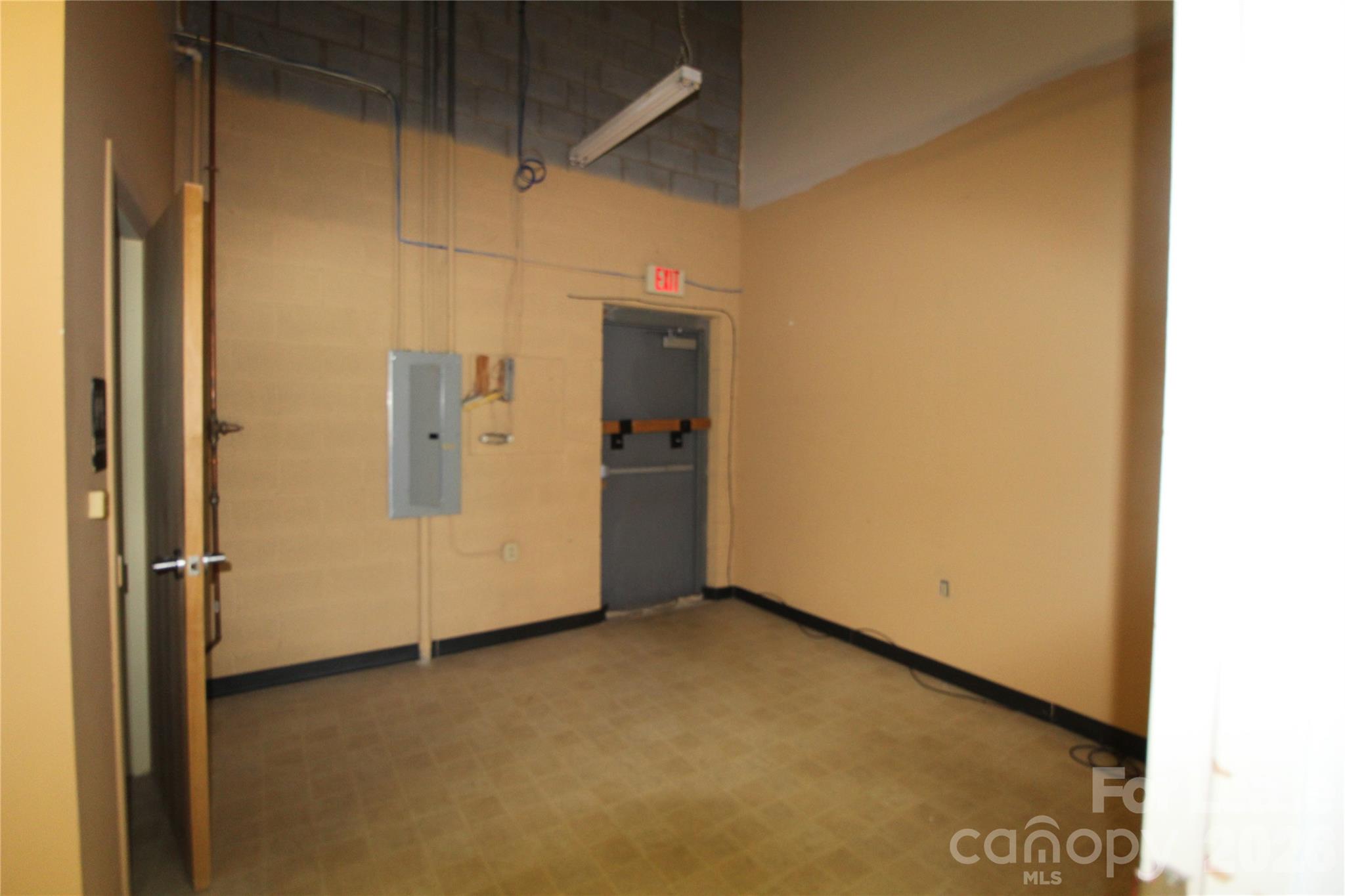 2025 Morganton Boulevard 4 Property Photo 8