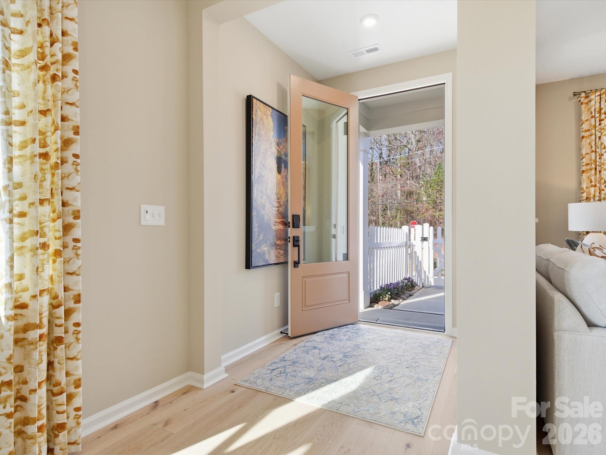 8402 Discovery Lane Property Photo 2