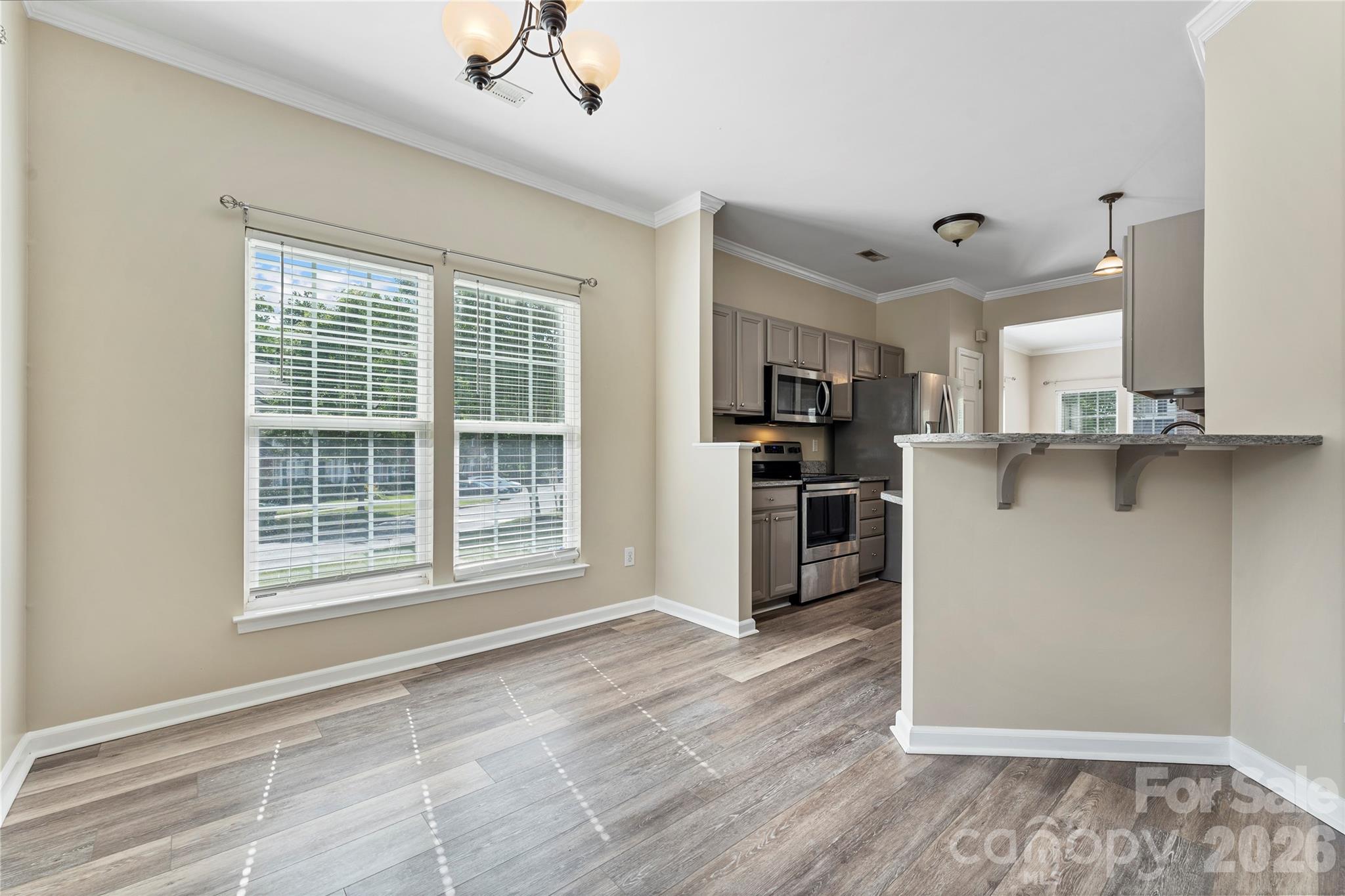 12353 Jessica Place Property Photo 3