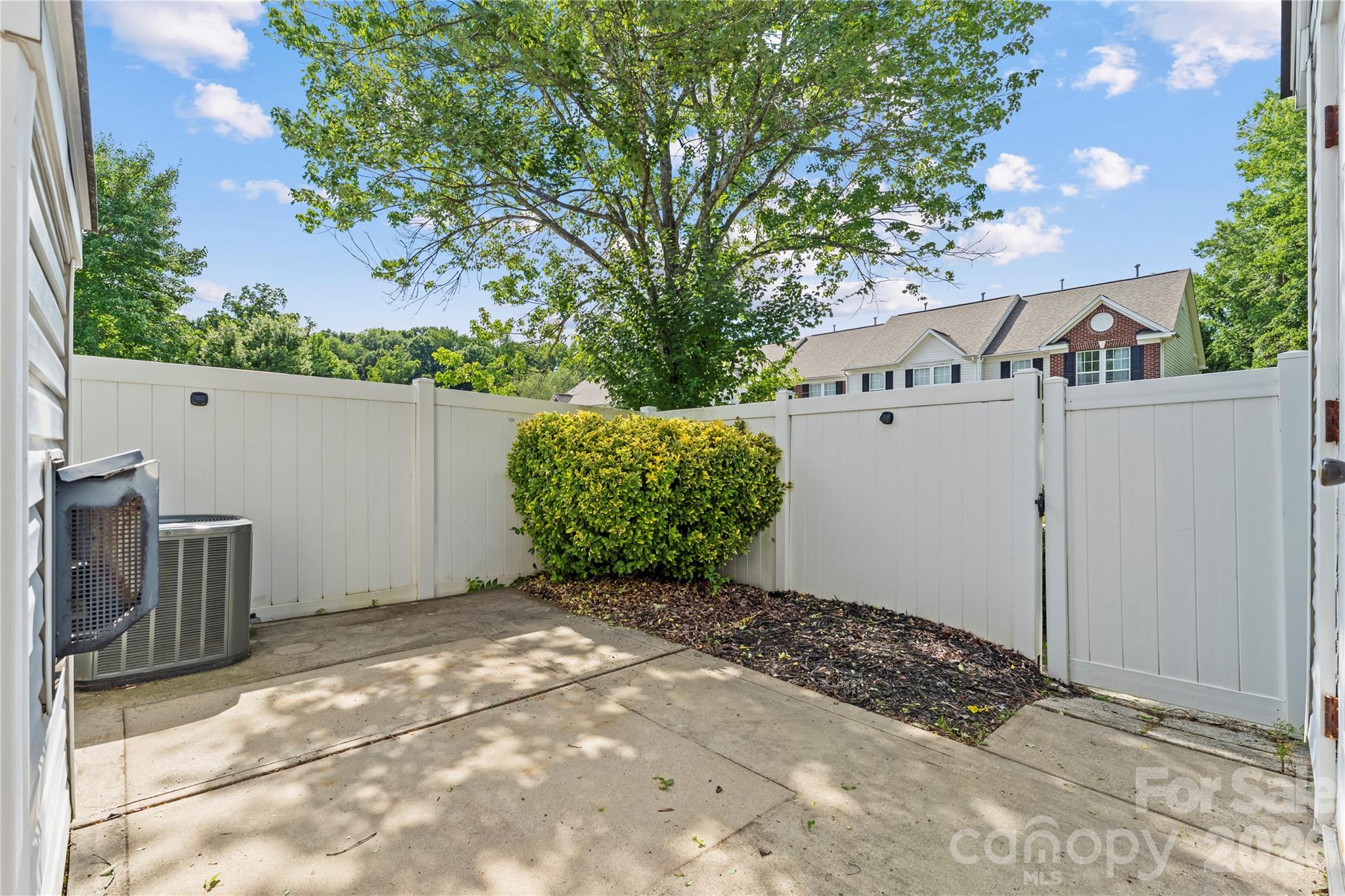 12353 Jessica Place Property Photo 32