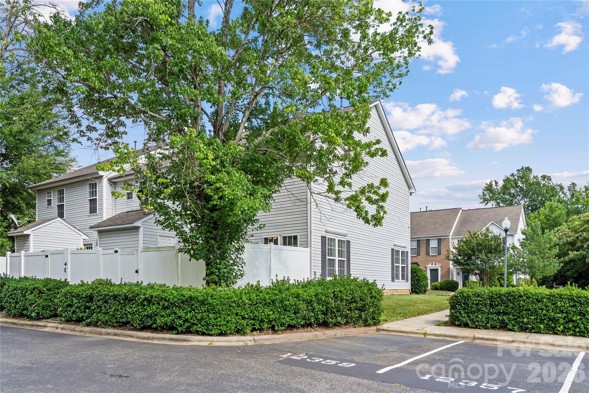 12353 Jessica Place Property Photo 35