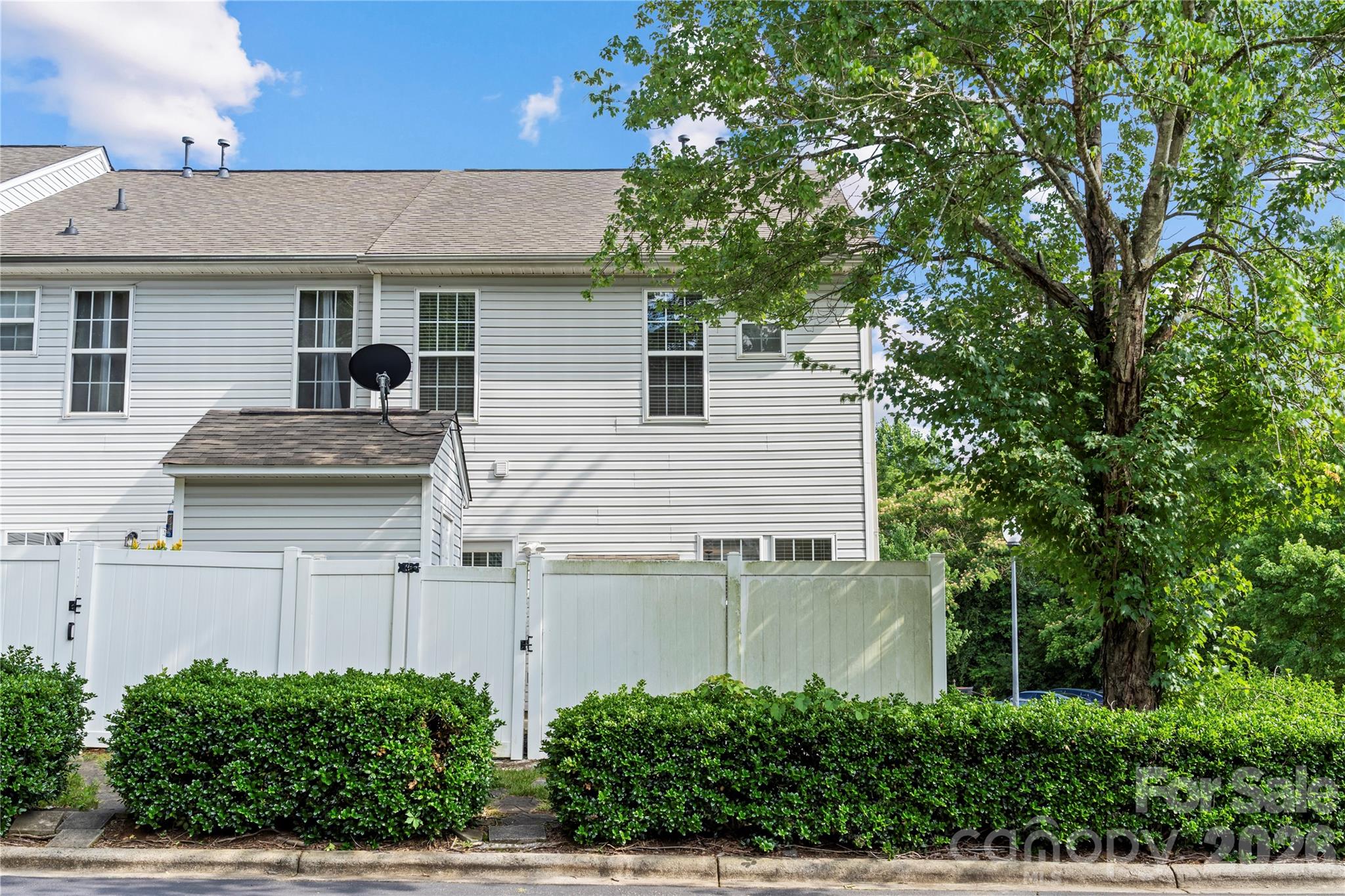 12353 Jessica Place Property Photo 36