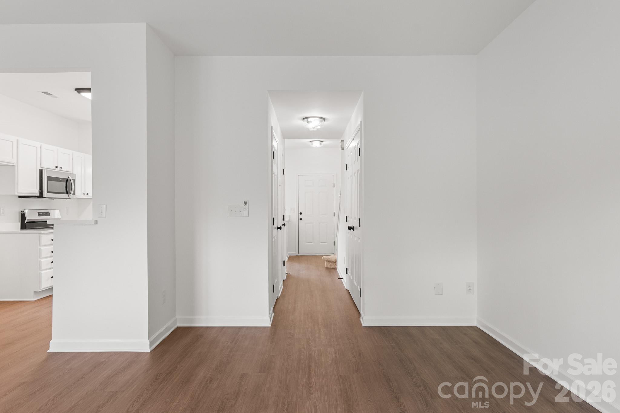 12557 Jessica Place Property Photo 2