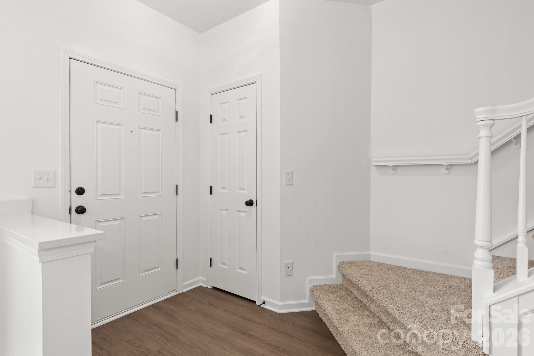 12557 Jessica Place Property Photo 4