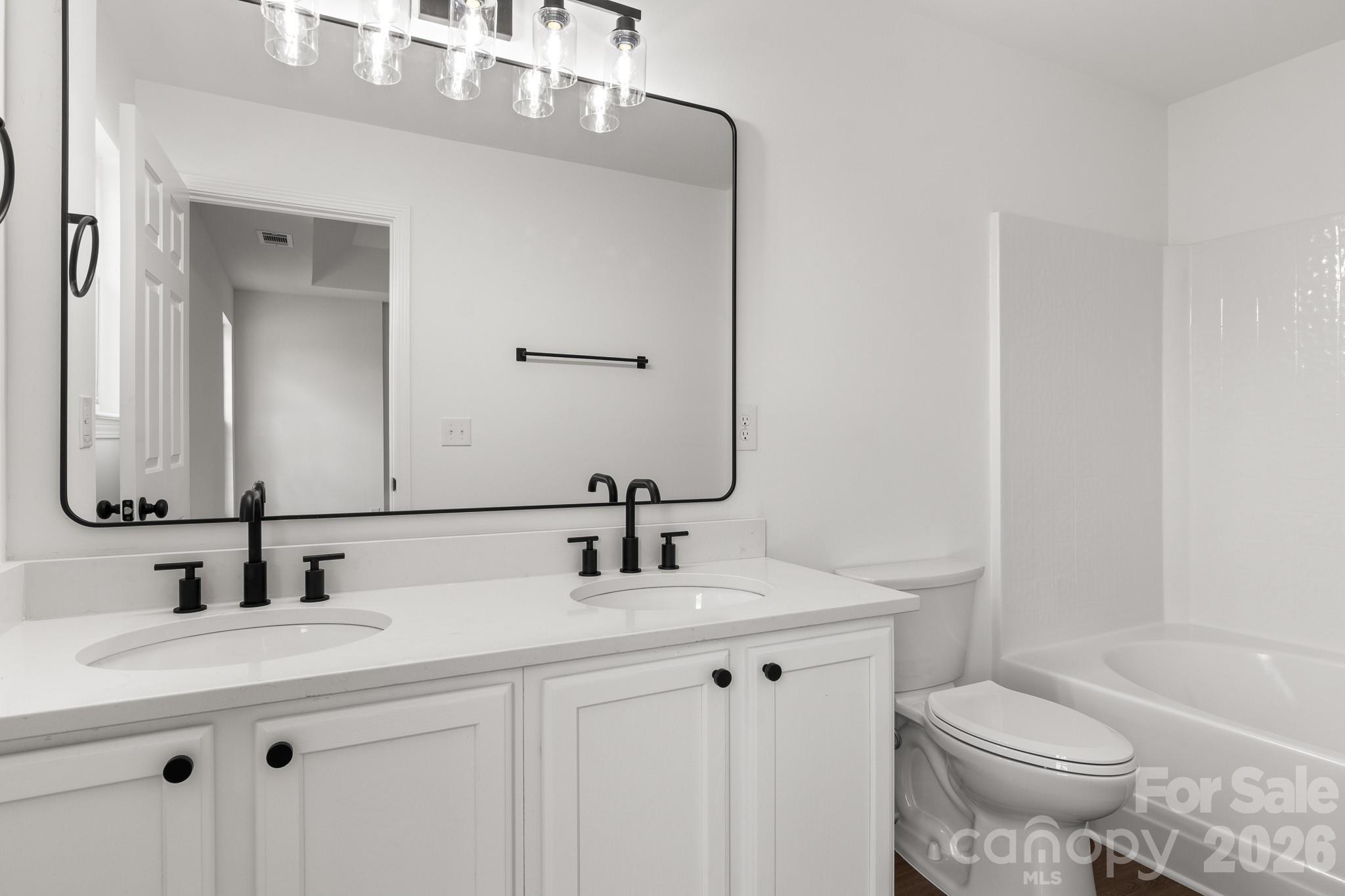 12557 Jessica Place Property Photo 28