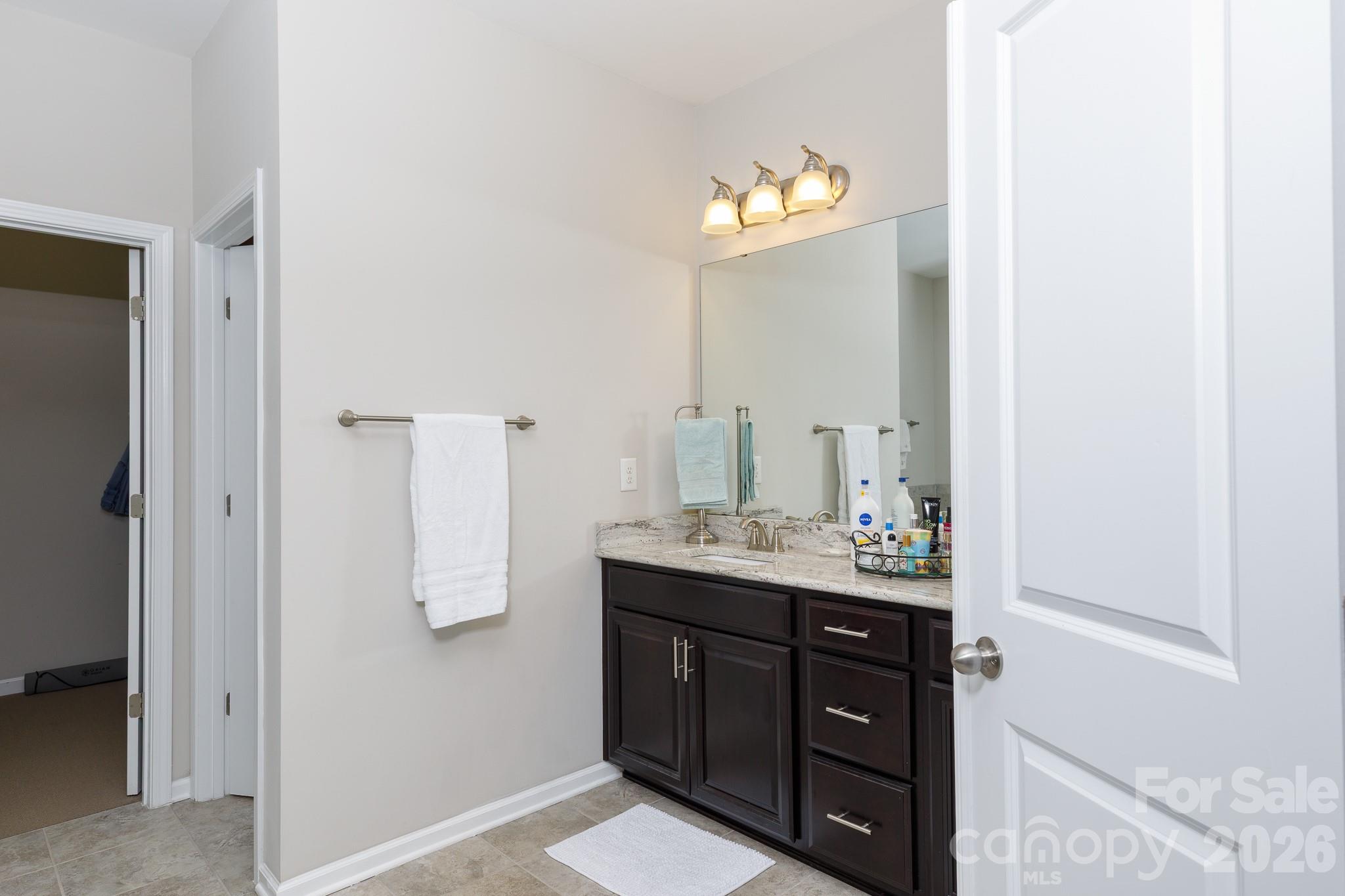 418 Inverness Place Property Photo 14