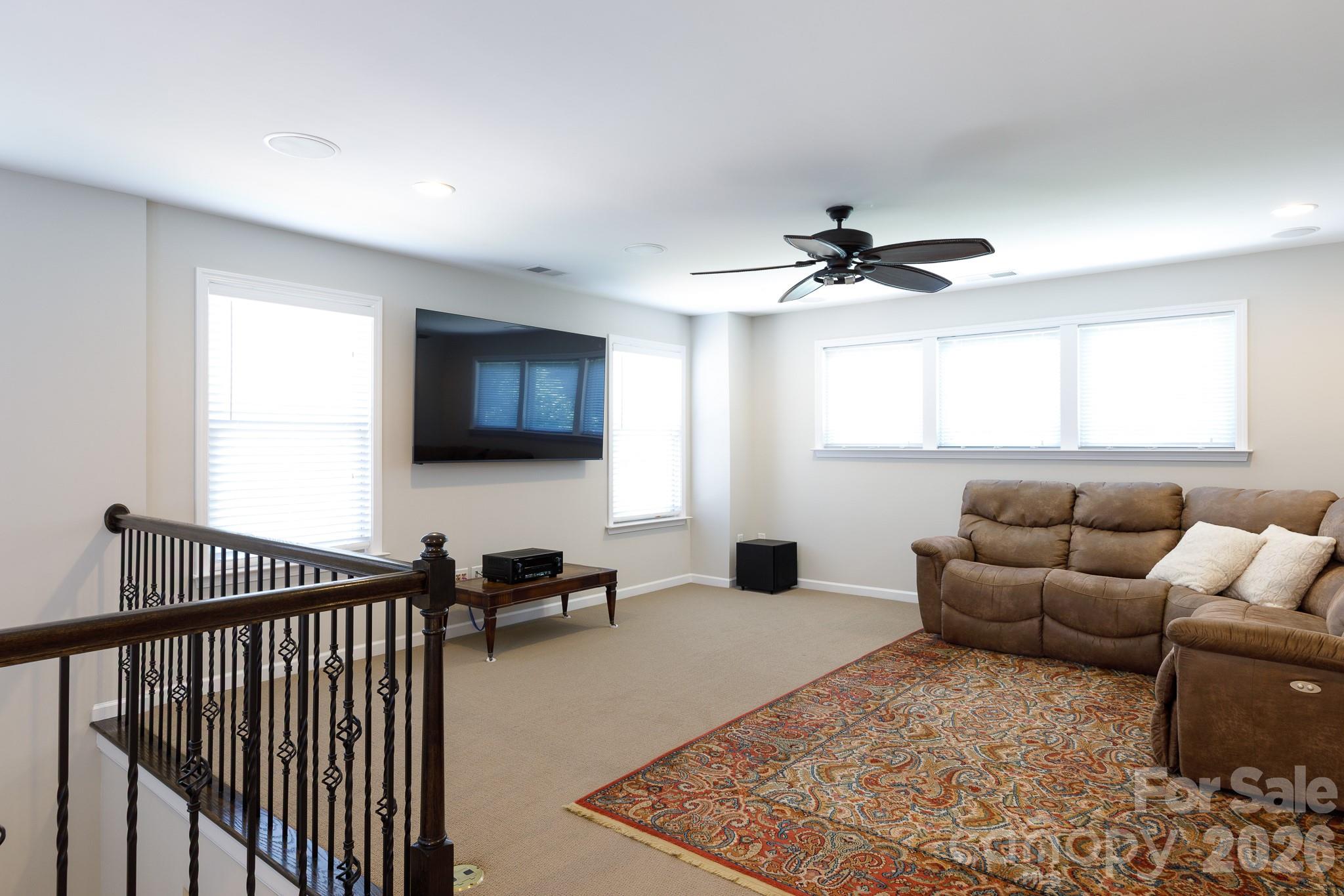 418 Inverness Place Property Photo 22