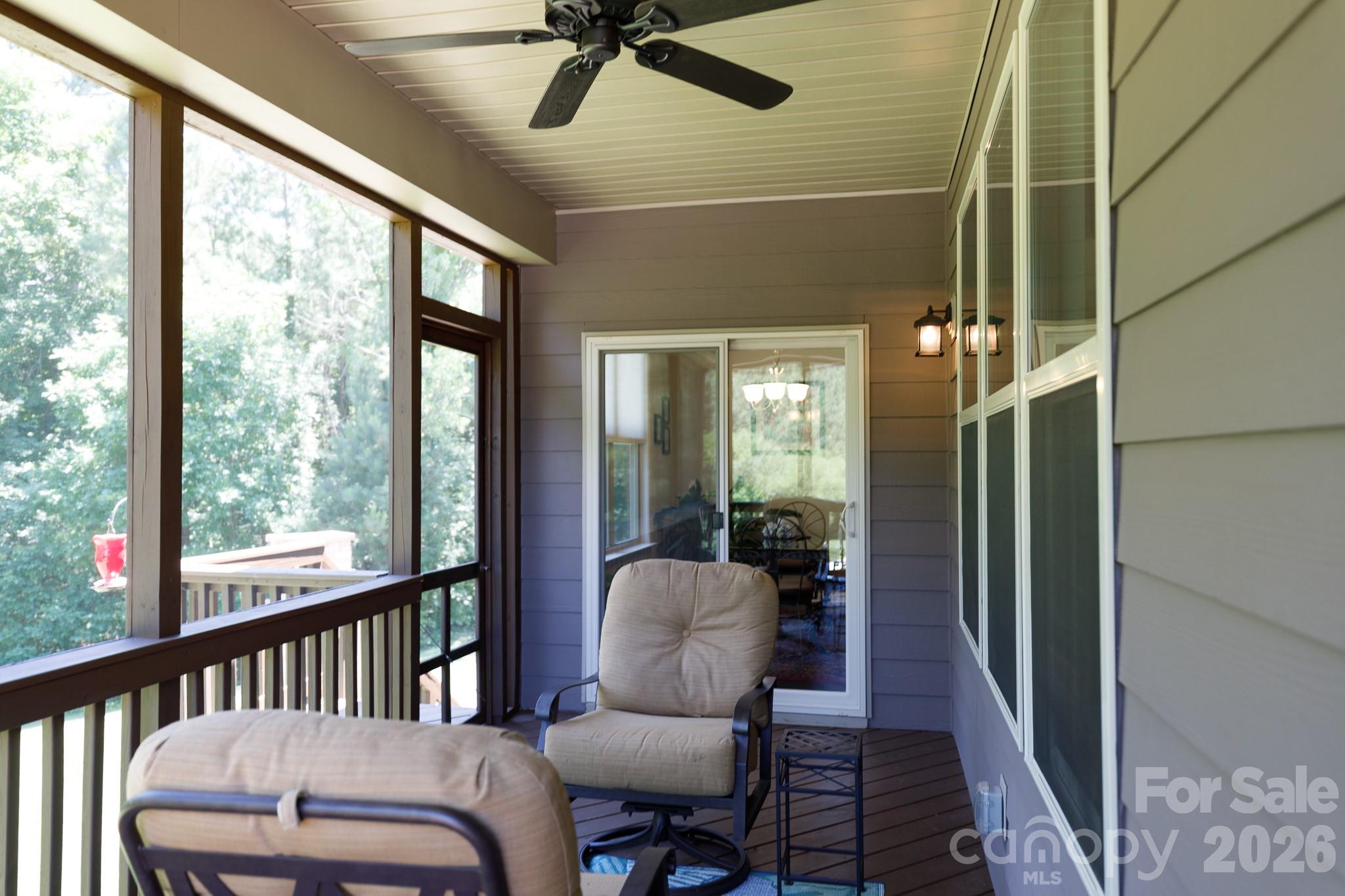 418 Inverness Place Property Photo 28