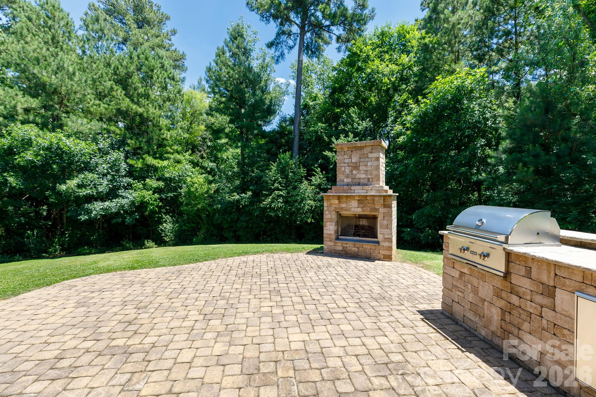 418 Inverness Place Property Photo 29
