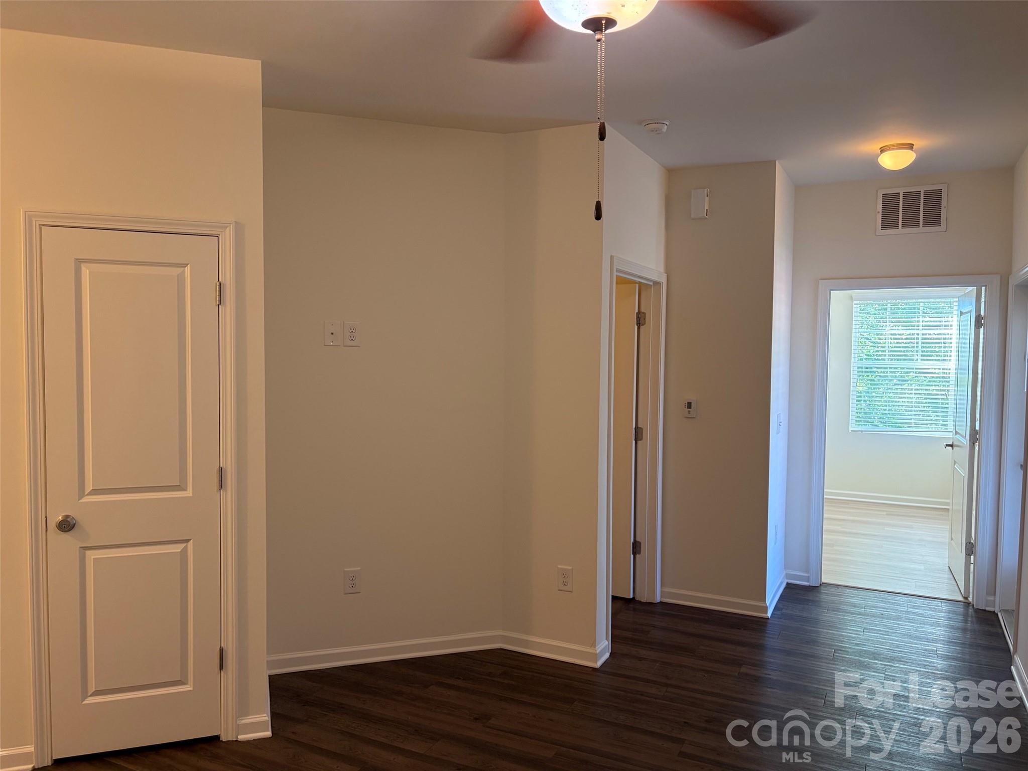 17905 Delmas Drive 302 Property Photo 5