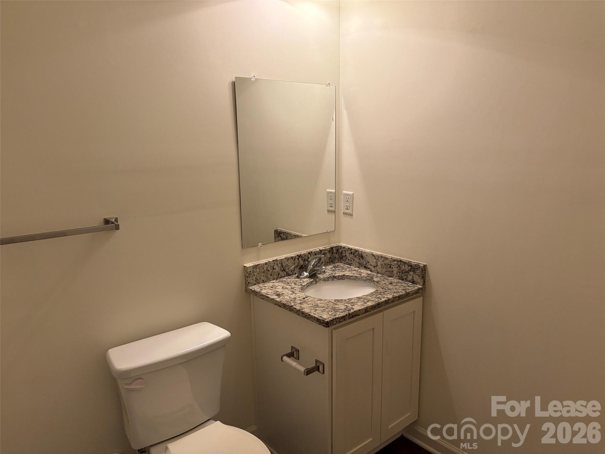 17905 Delmas Drive 302 Property Photo 7