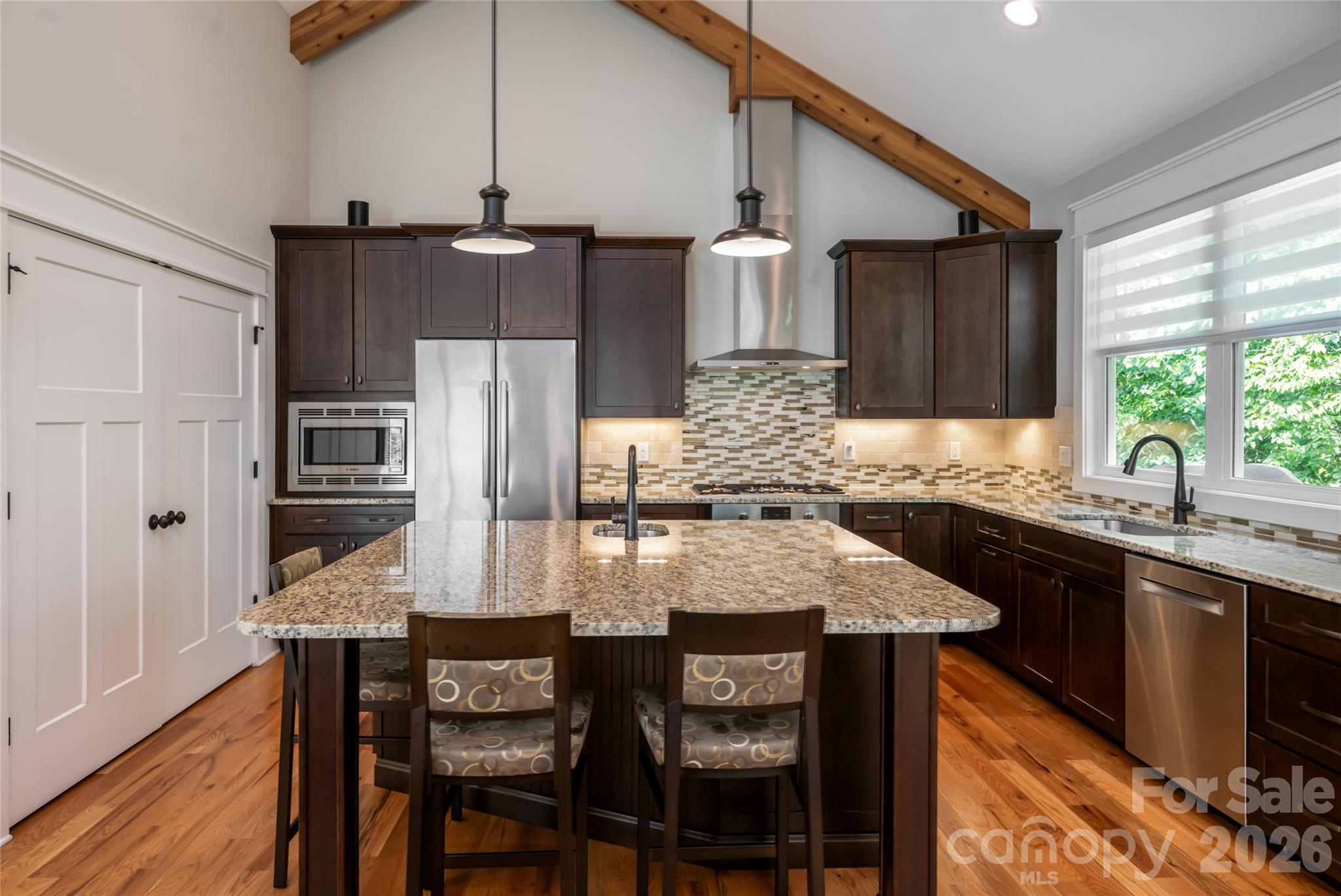 8 Sugarland Ridge Road Property Photo 13