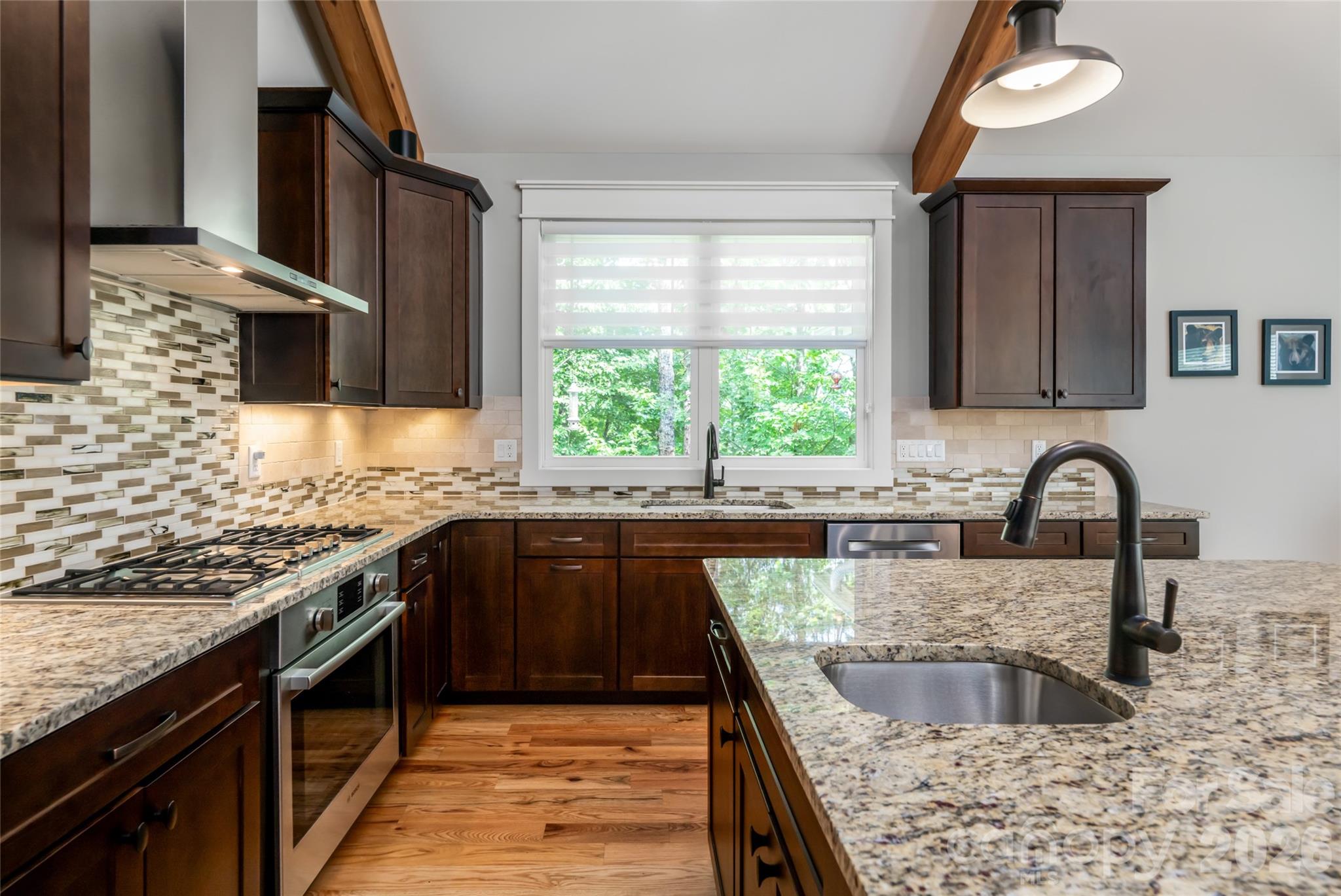 8 Sugarland Ridge Road Property Photo 14