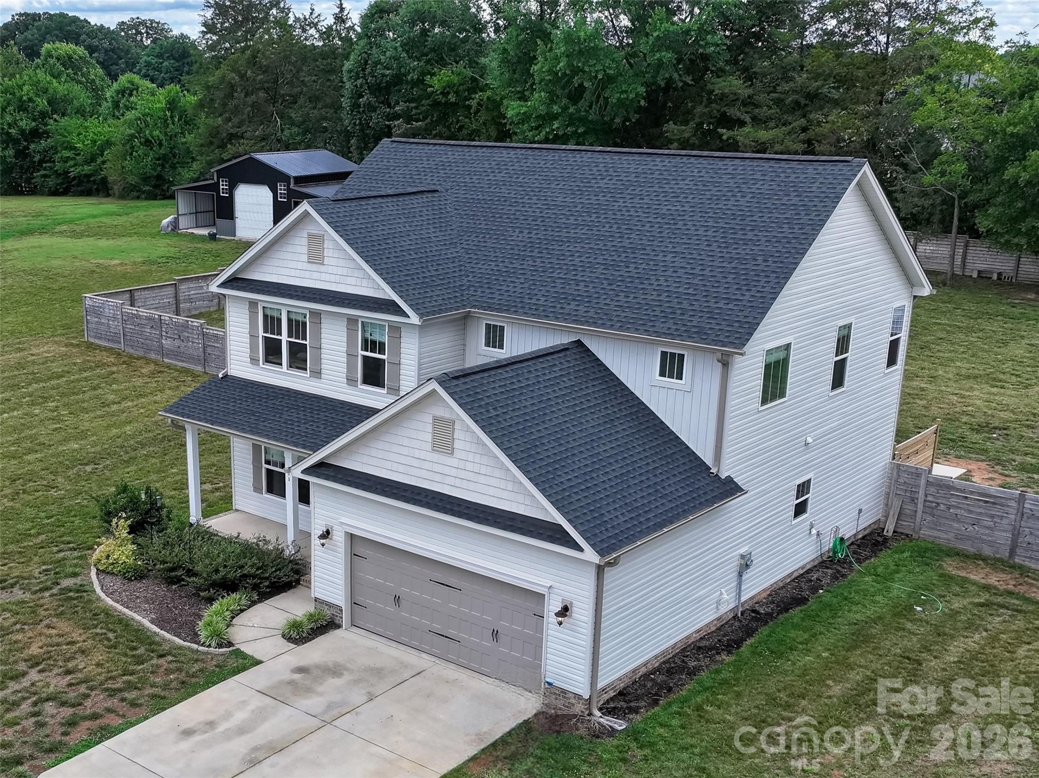 139 Wade Eaton Drive Property Photo 3