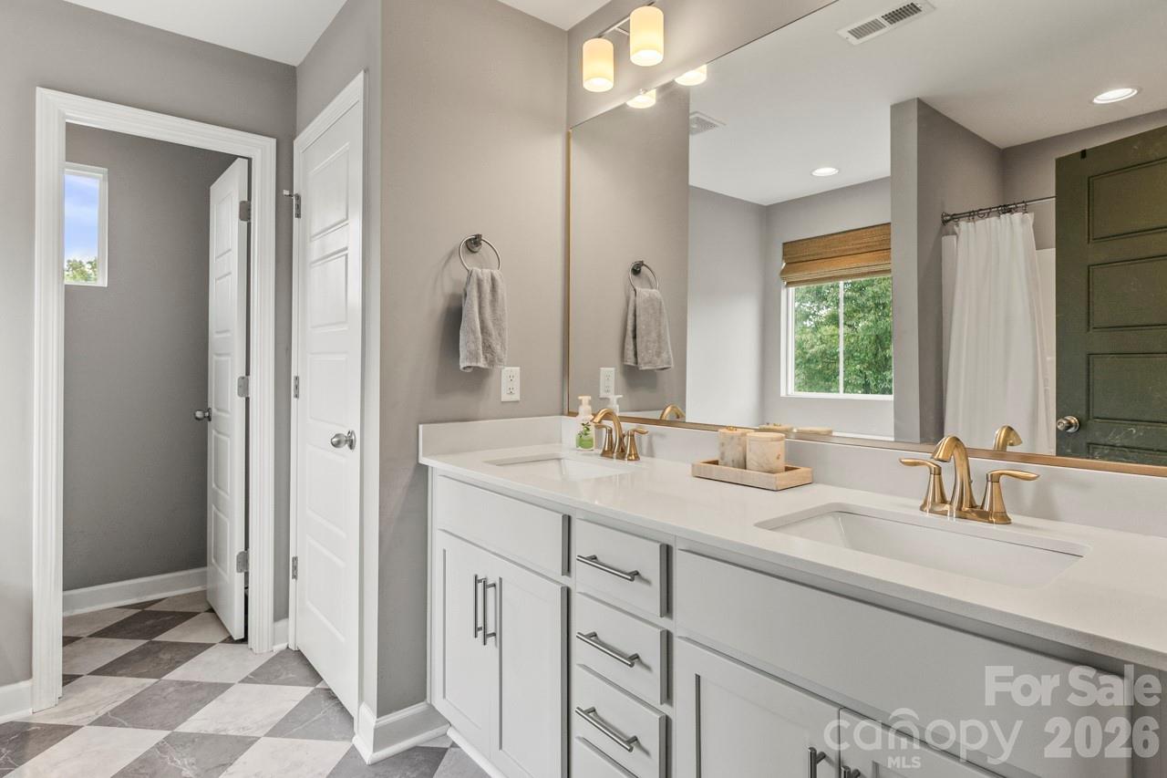 139 Wade Eaton Drive Property Photo 26