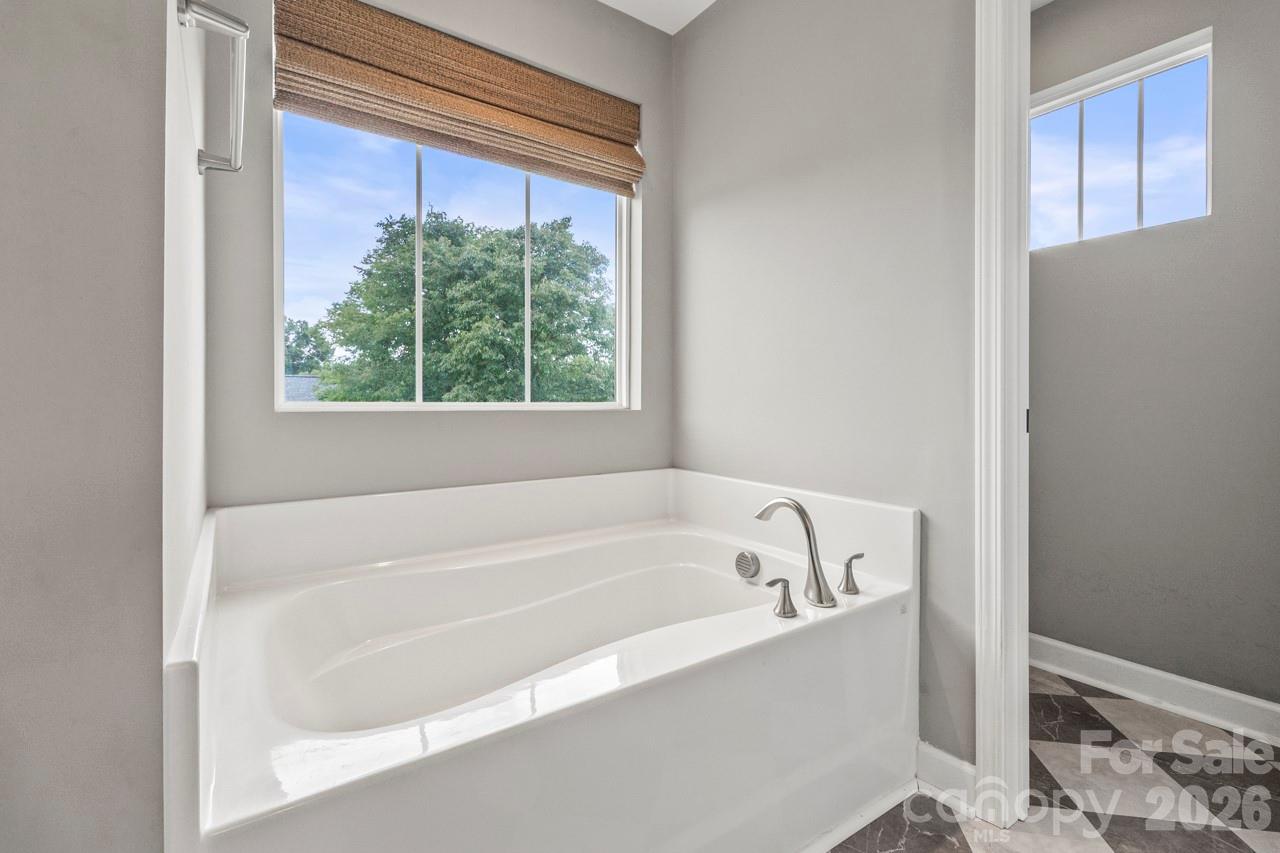 139 Wade Eaton Drive Property Photo 27