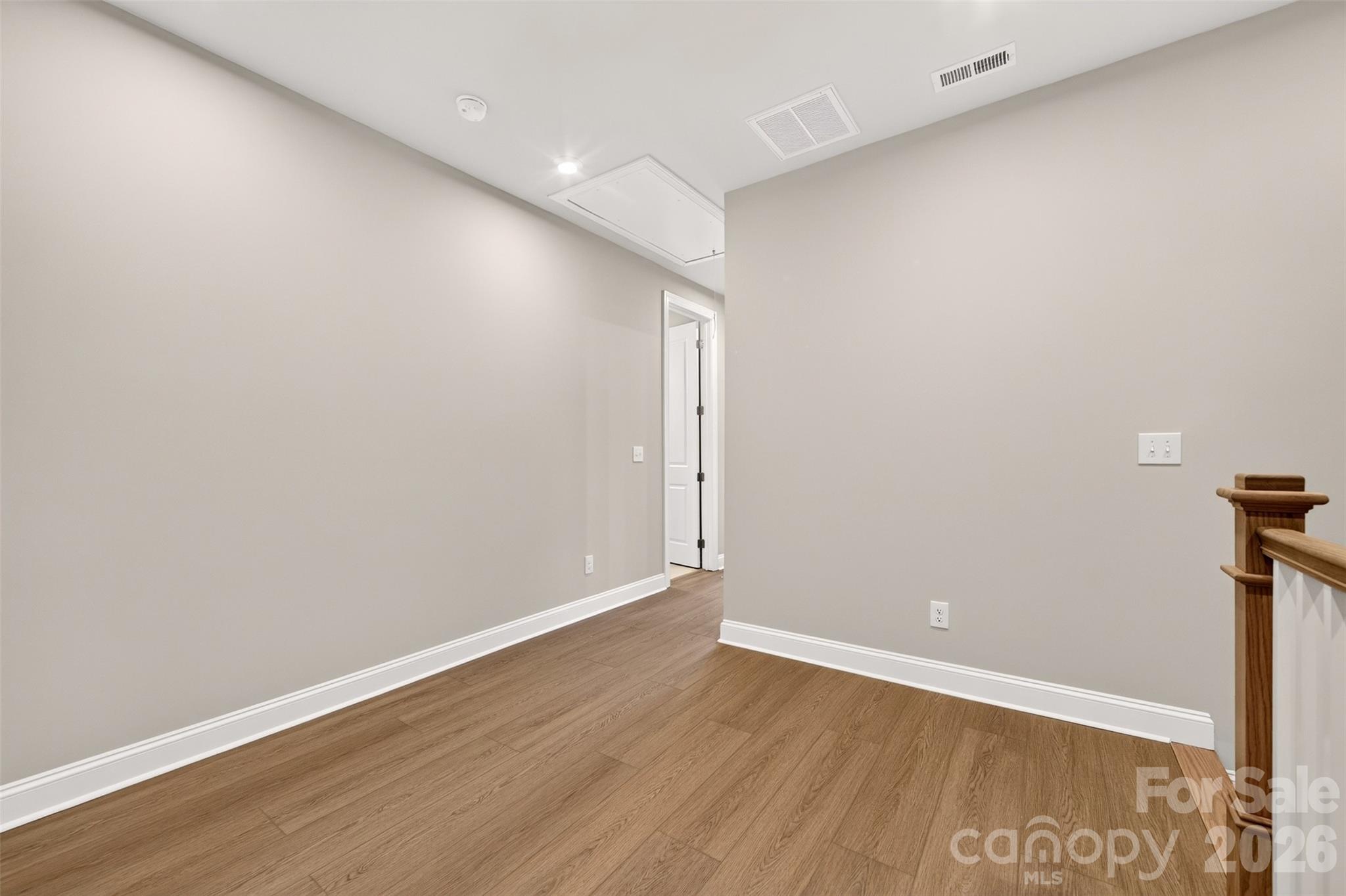 6008 Yellow Buckeye Drive Property Photo 23